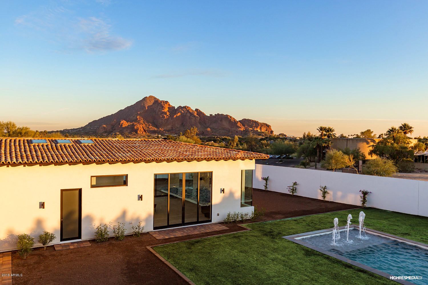 LINCOLN HEIGHTS - Residential