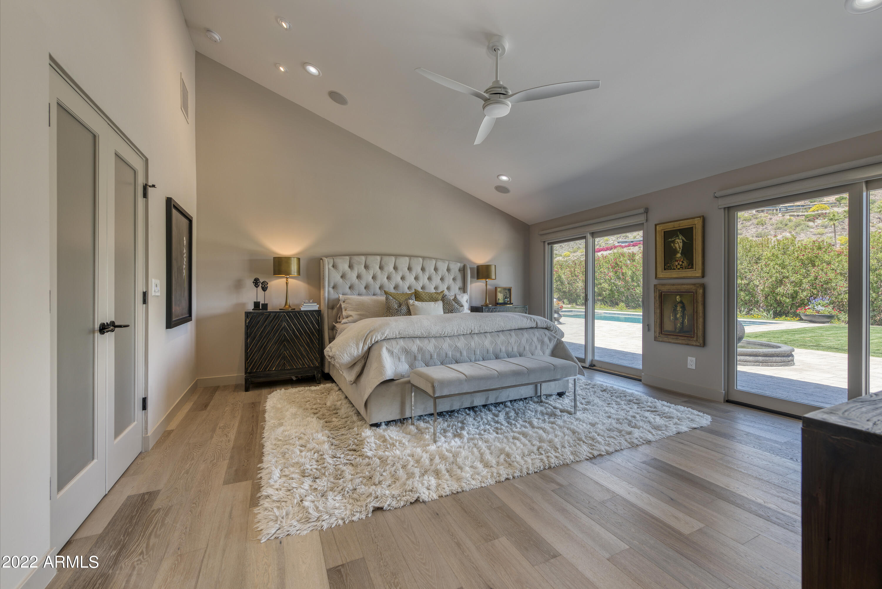 PARADISE VALLEY COUNTRY ESTATES - Residential