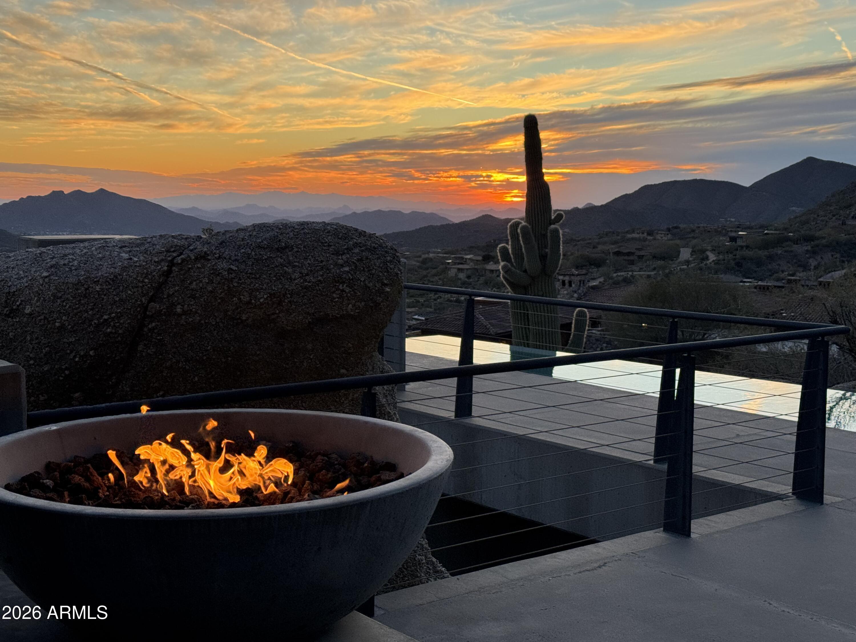 DESERT MOUNTAIN PHASE 3 UNIT 24 VILLAGE SUNSET CAN - Residential