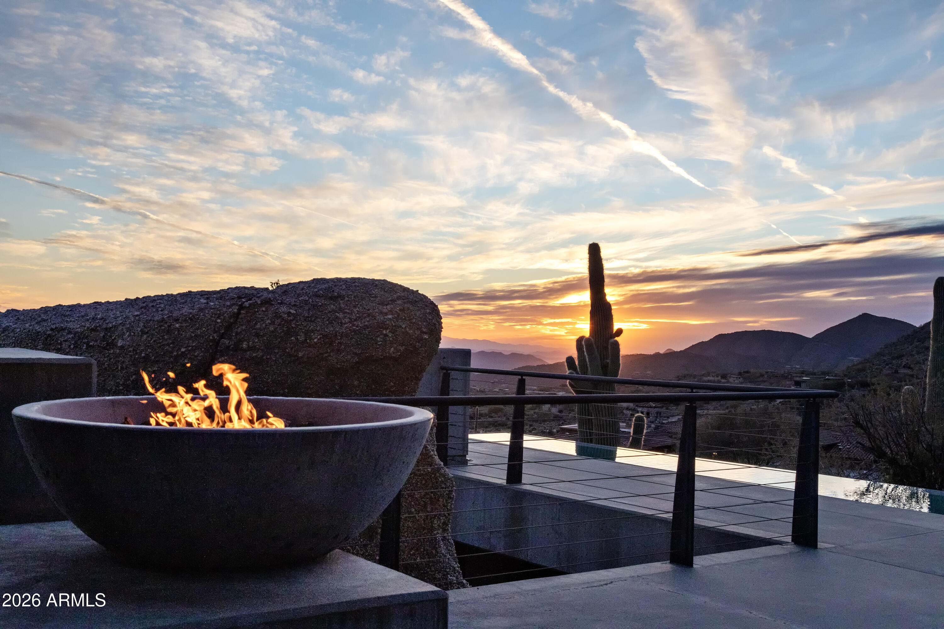 DESERT MOUNTAIN PHASE 3 UNIT 24 VILLAGE SUNSET CAN - Residential