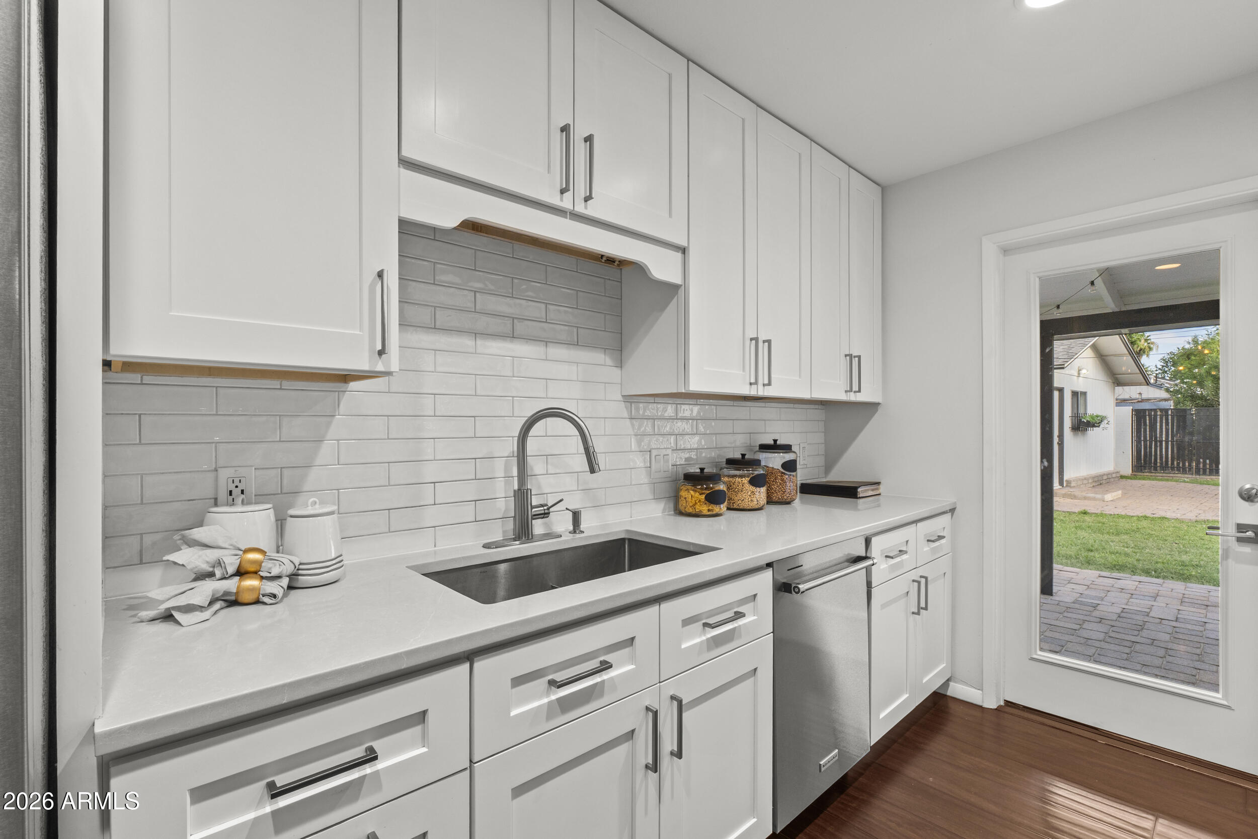 UNIVERSITY ESTATES - Residential