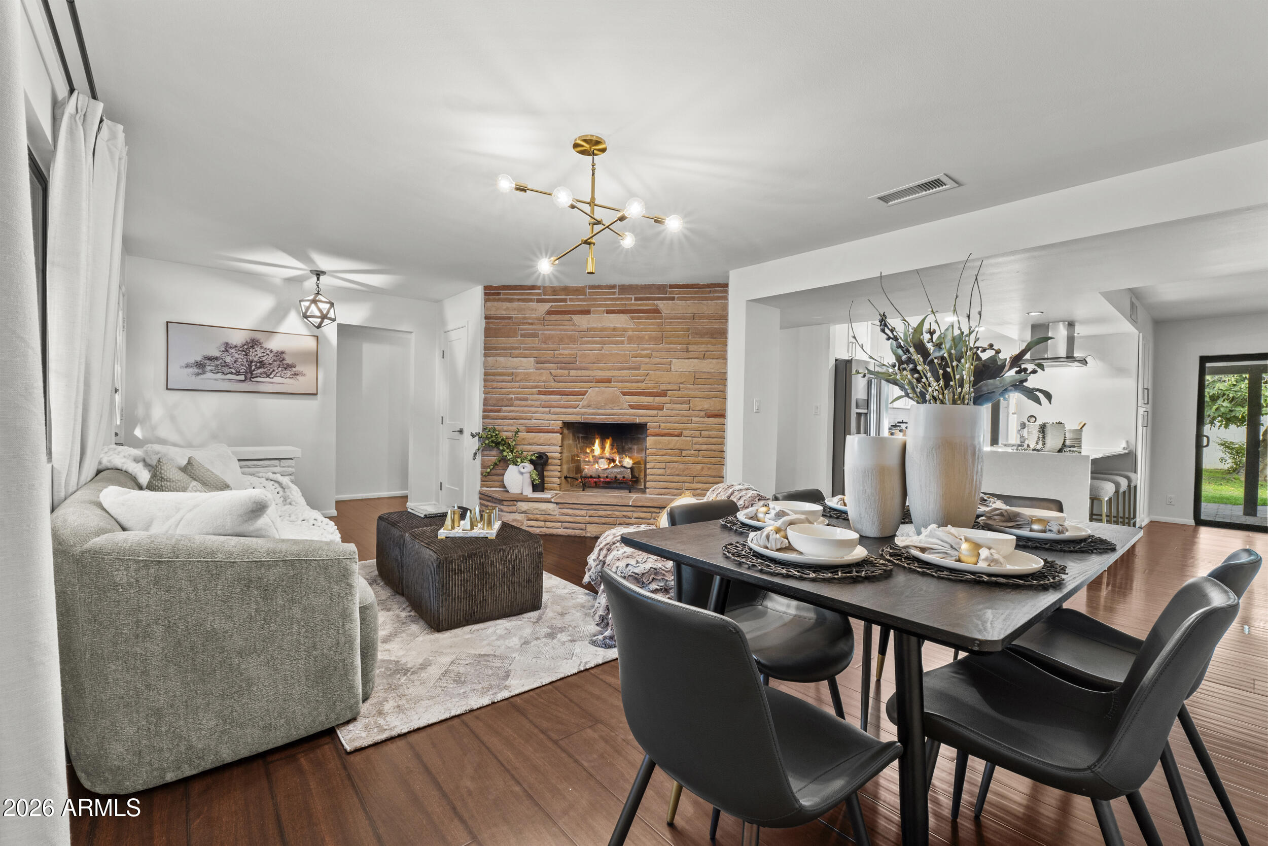 UNIVERSITY ESTATES - Residential