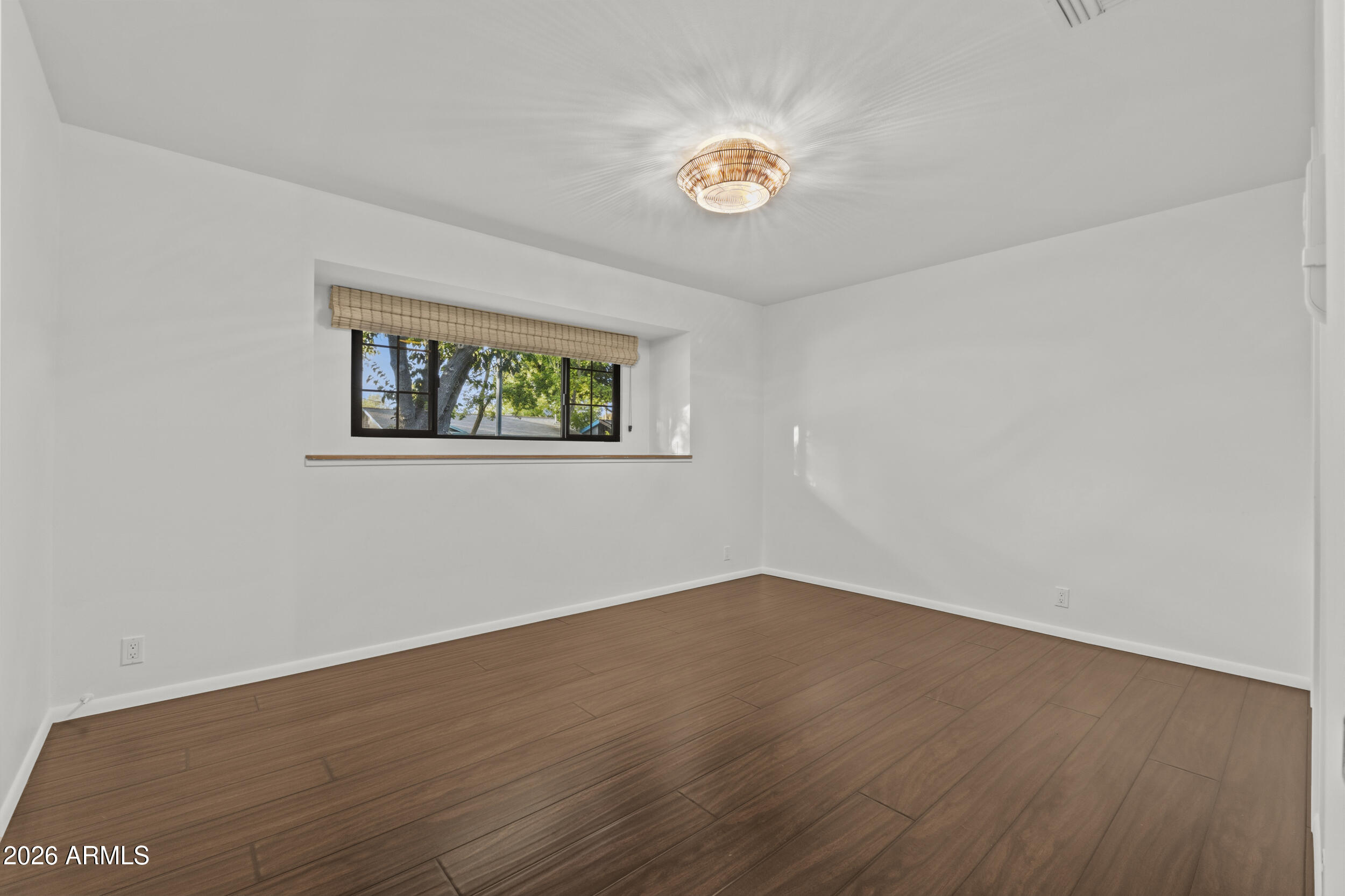 UNIVERSITY ESTATES - Residential