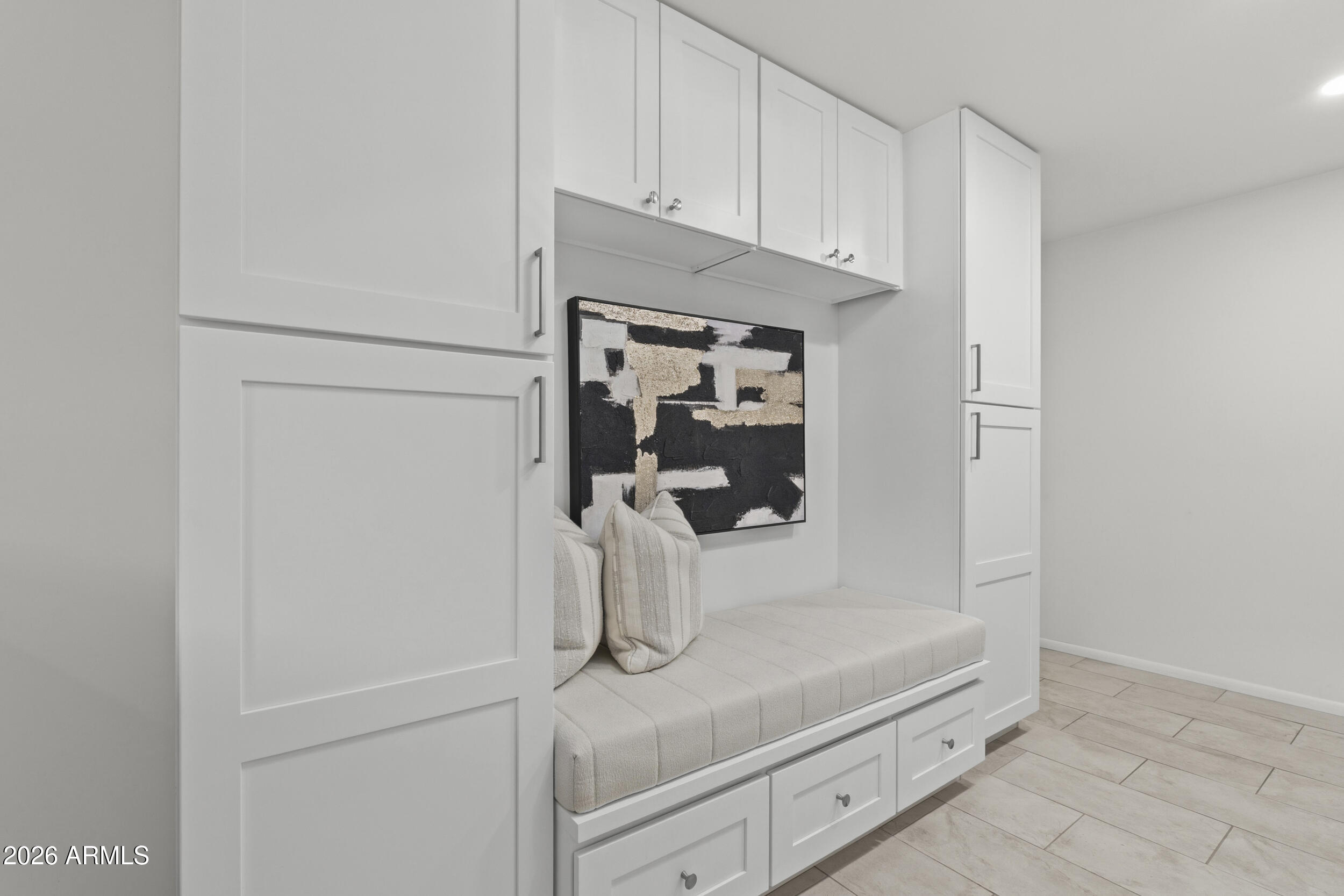 UNIVERSITY ESTATES - Residential