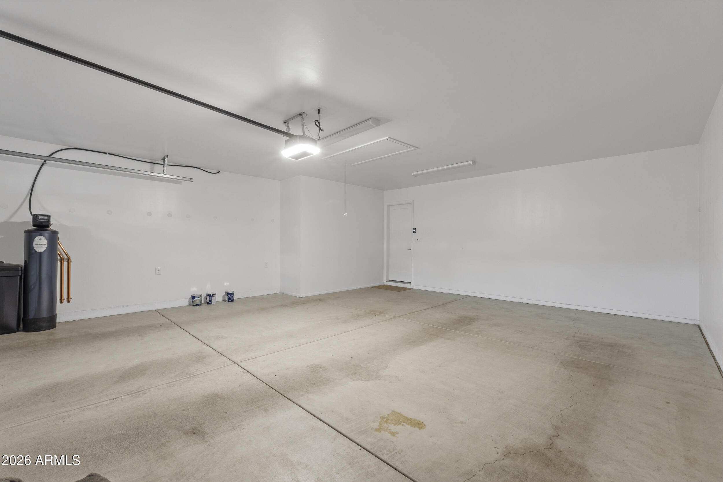 UNIVERSITY ESTATES - Residential