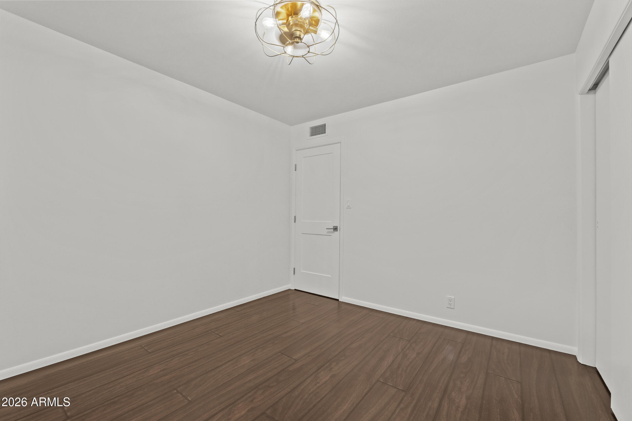 UNIVERSITY ESTATES - Residential