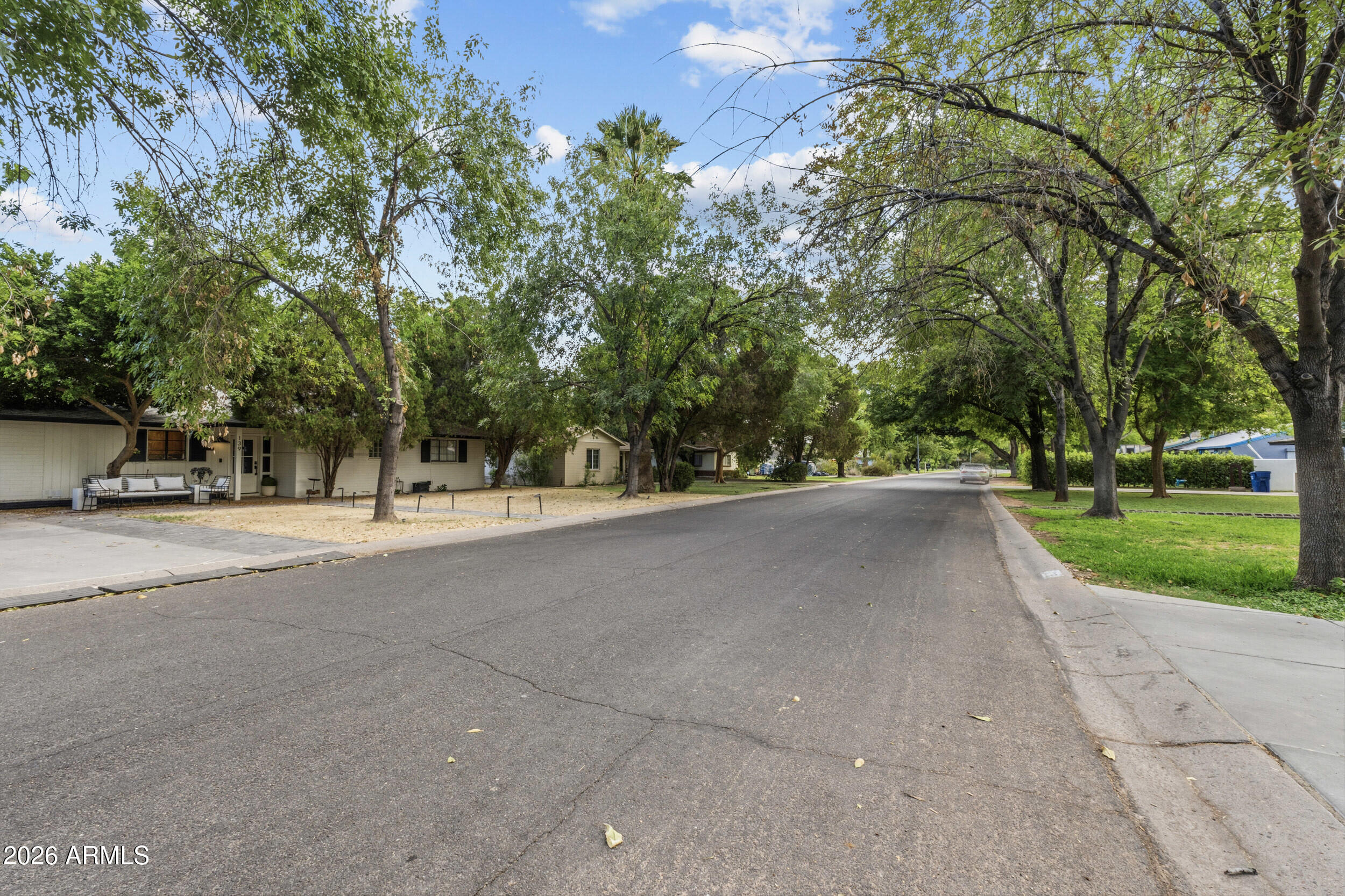 UNIVERSITY ESTATES - Residential
