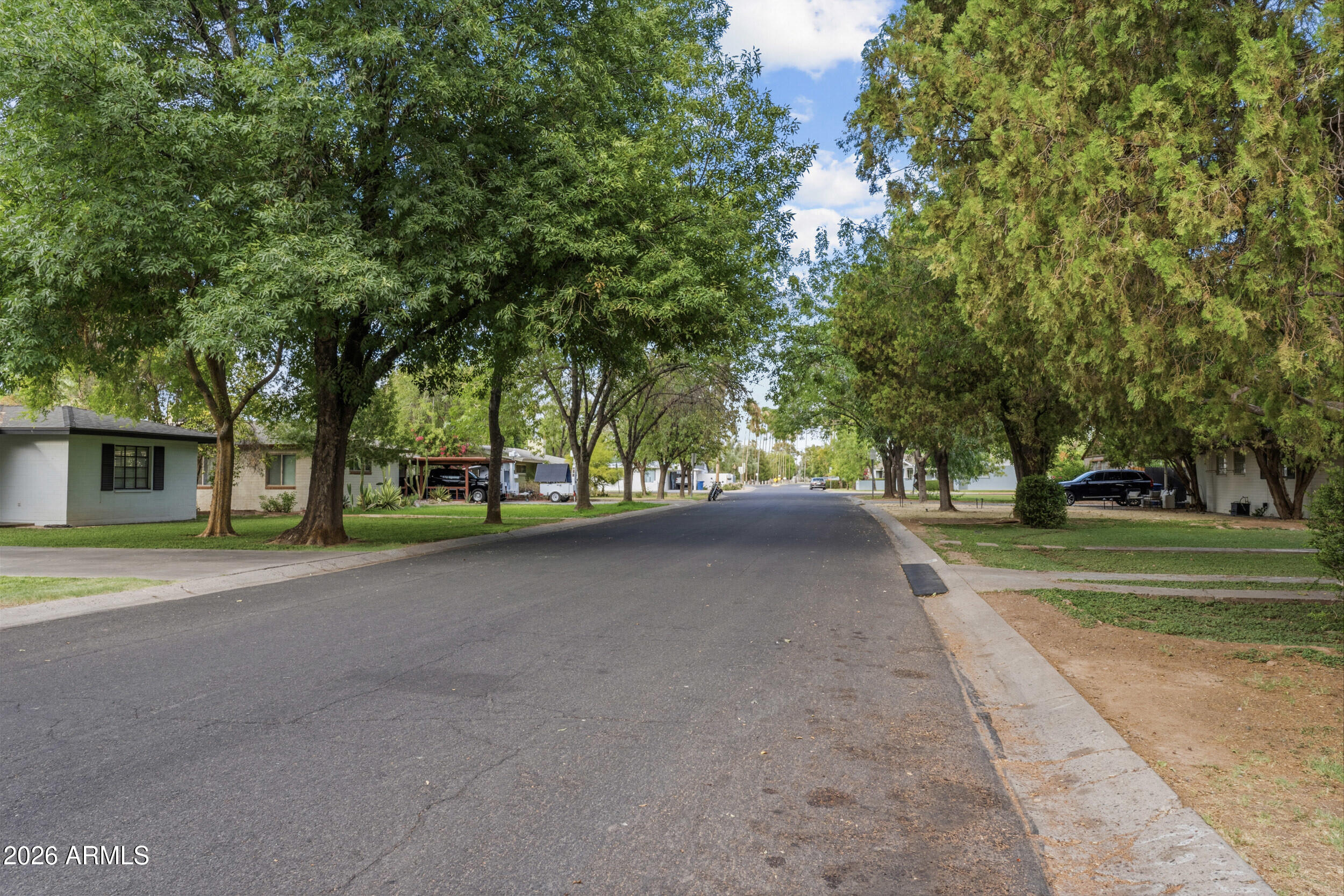 UNIVERSITY ESTATES - Residential