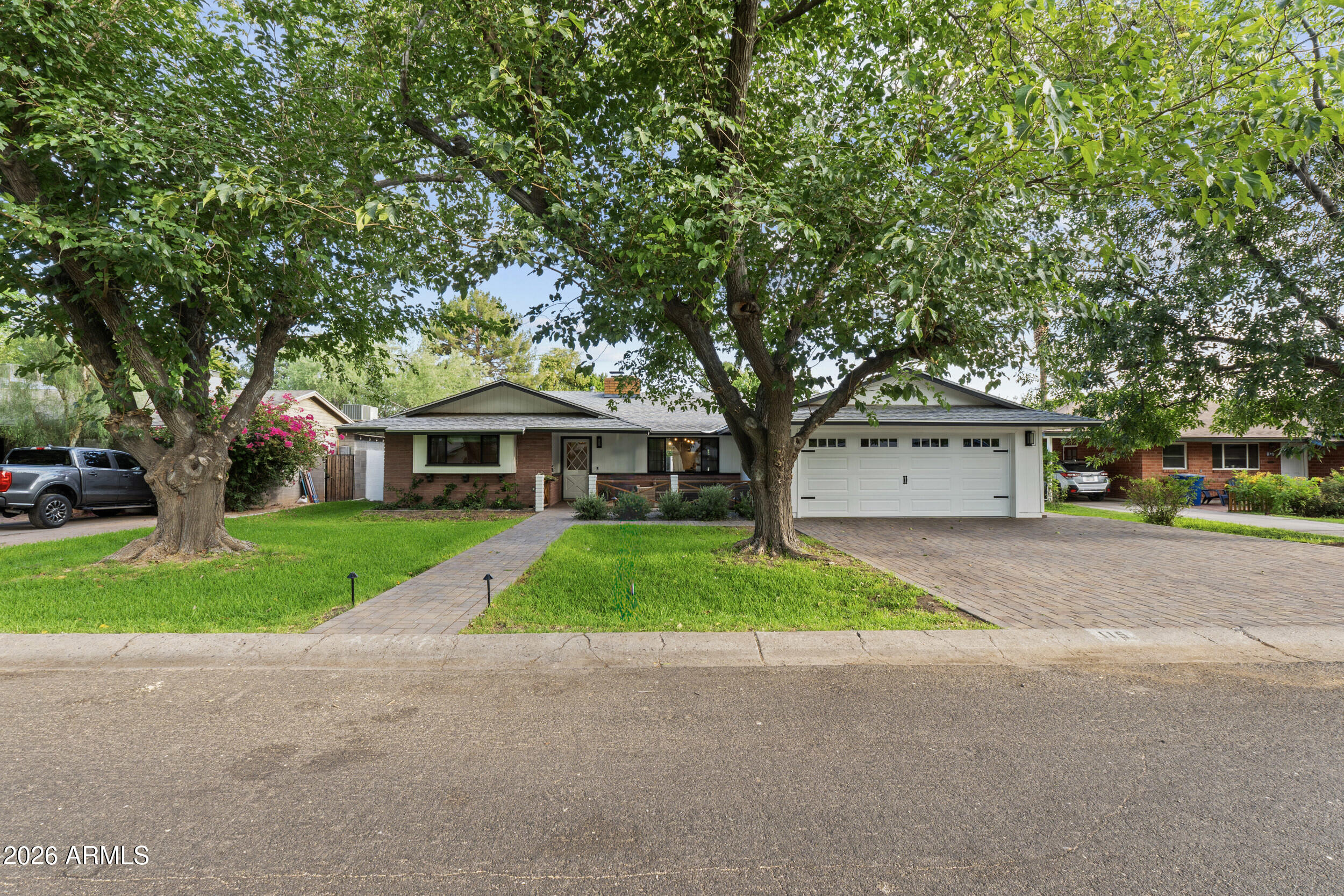 UNIVERSITY ESTATES - Residential