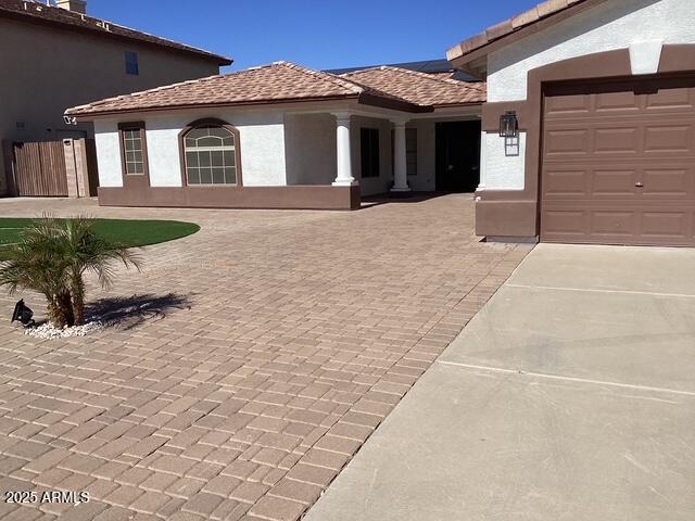 VERANDA - Residential Lease