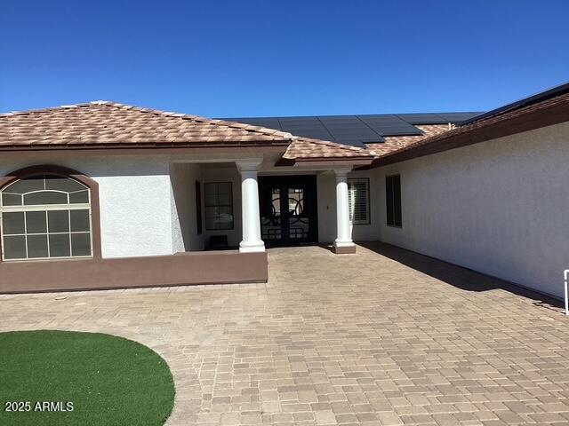 VERANDA - Residential Lease