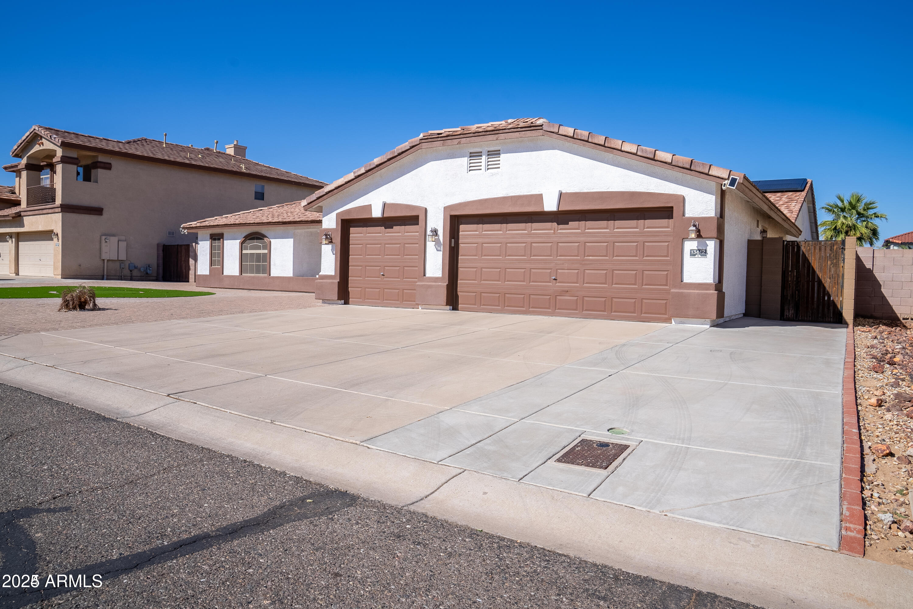 VERANDA - Residential Lease