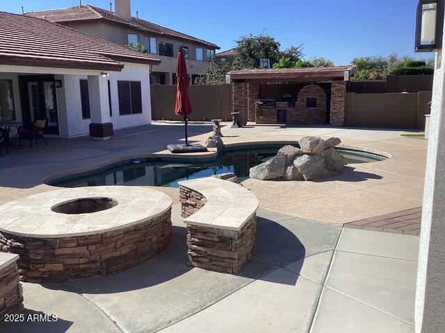 VERANDA - Residential Lease