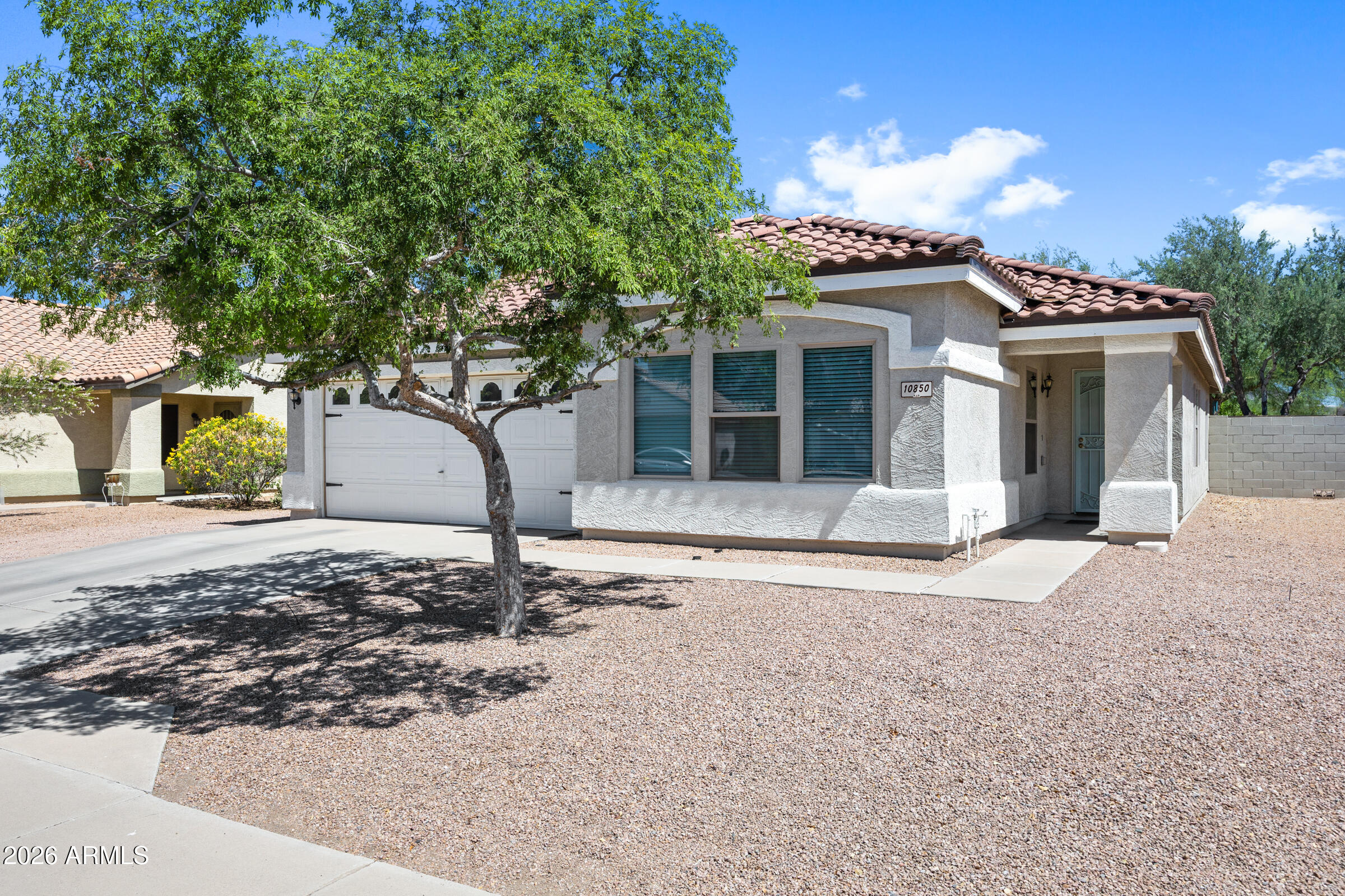 ARIZONA RENAISSANCE - Residential