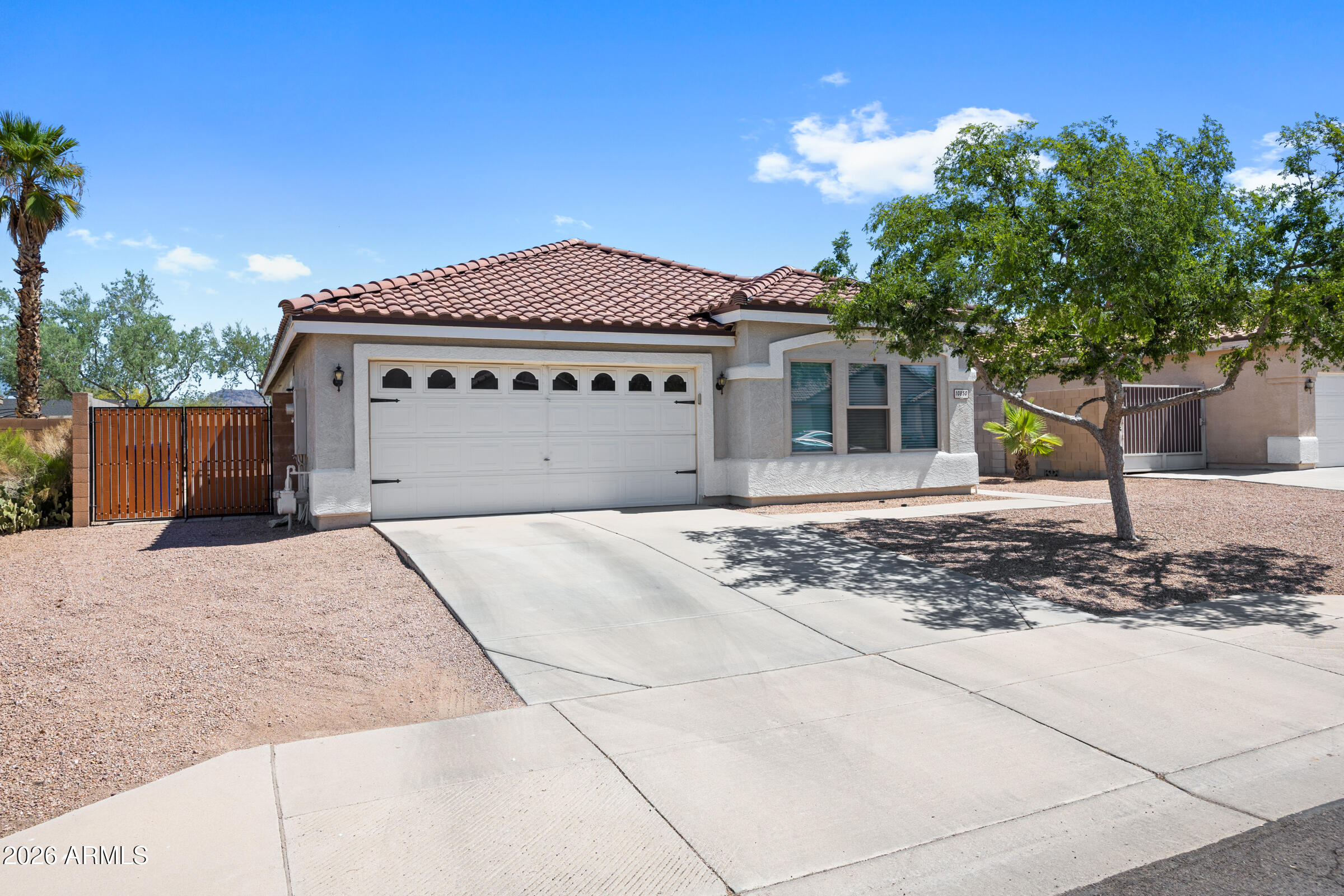 ARIZONA RENAISSANCE - Residential