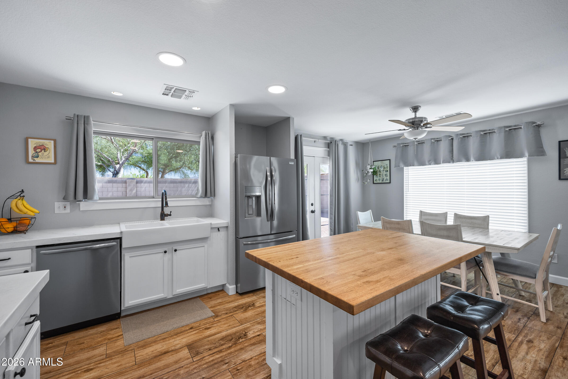 ARIZONA RENAISSANCE - Residential