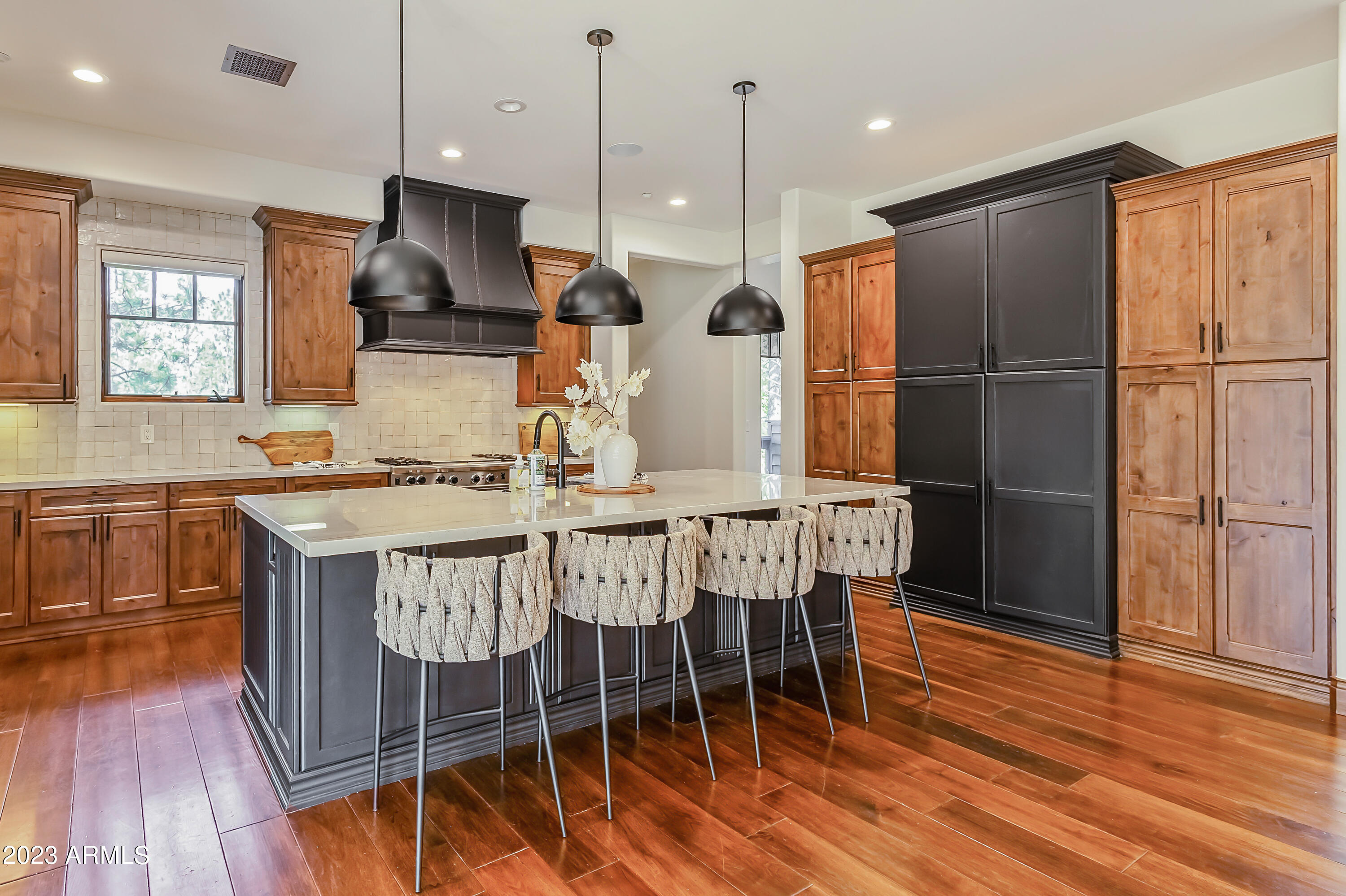 ESTATES AT PINE CANYON 4 - Residential