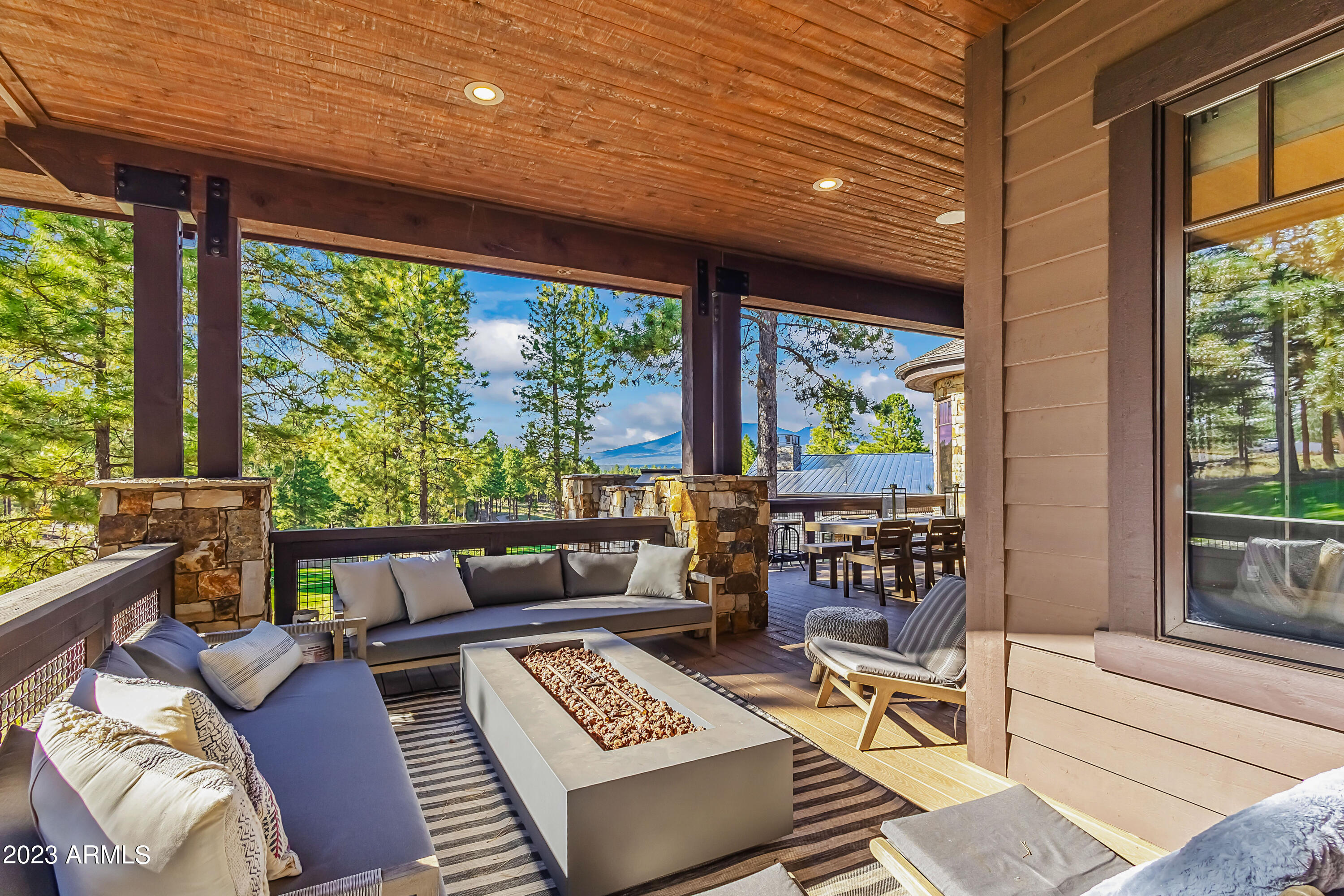 ESTATES AT PINE CANYON 4 - Residential