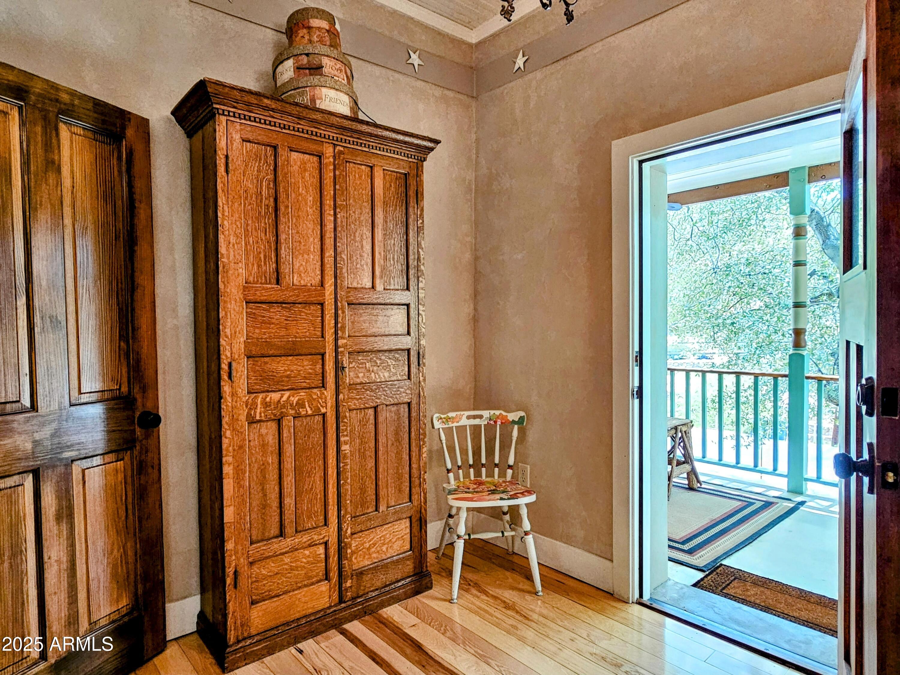 OLD BISBEE - Residential Income