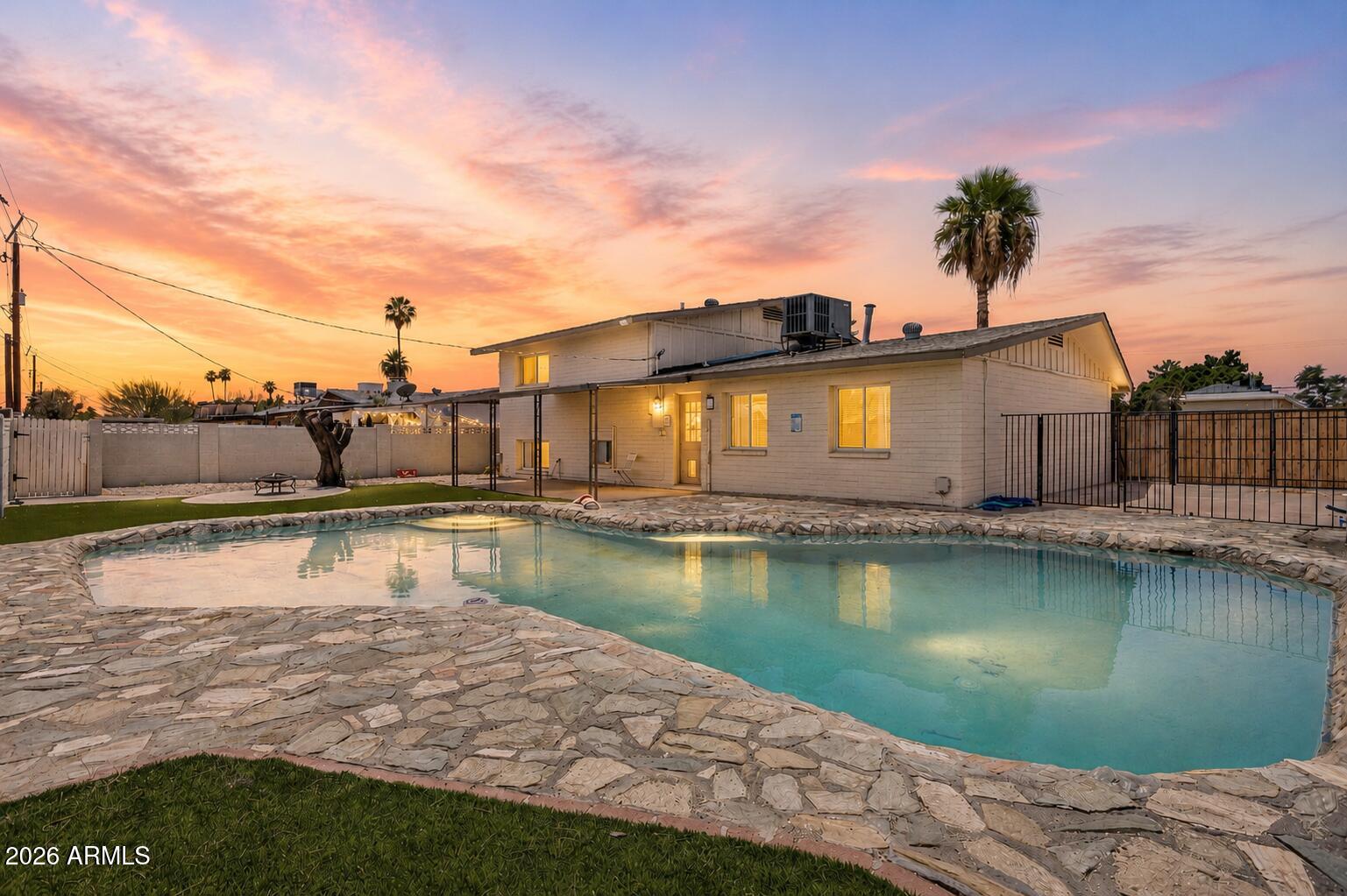 TEMPE GARDENS 3 - Residential