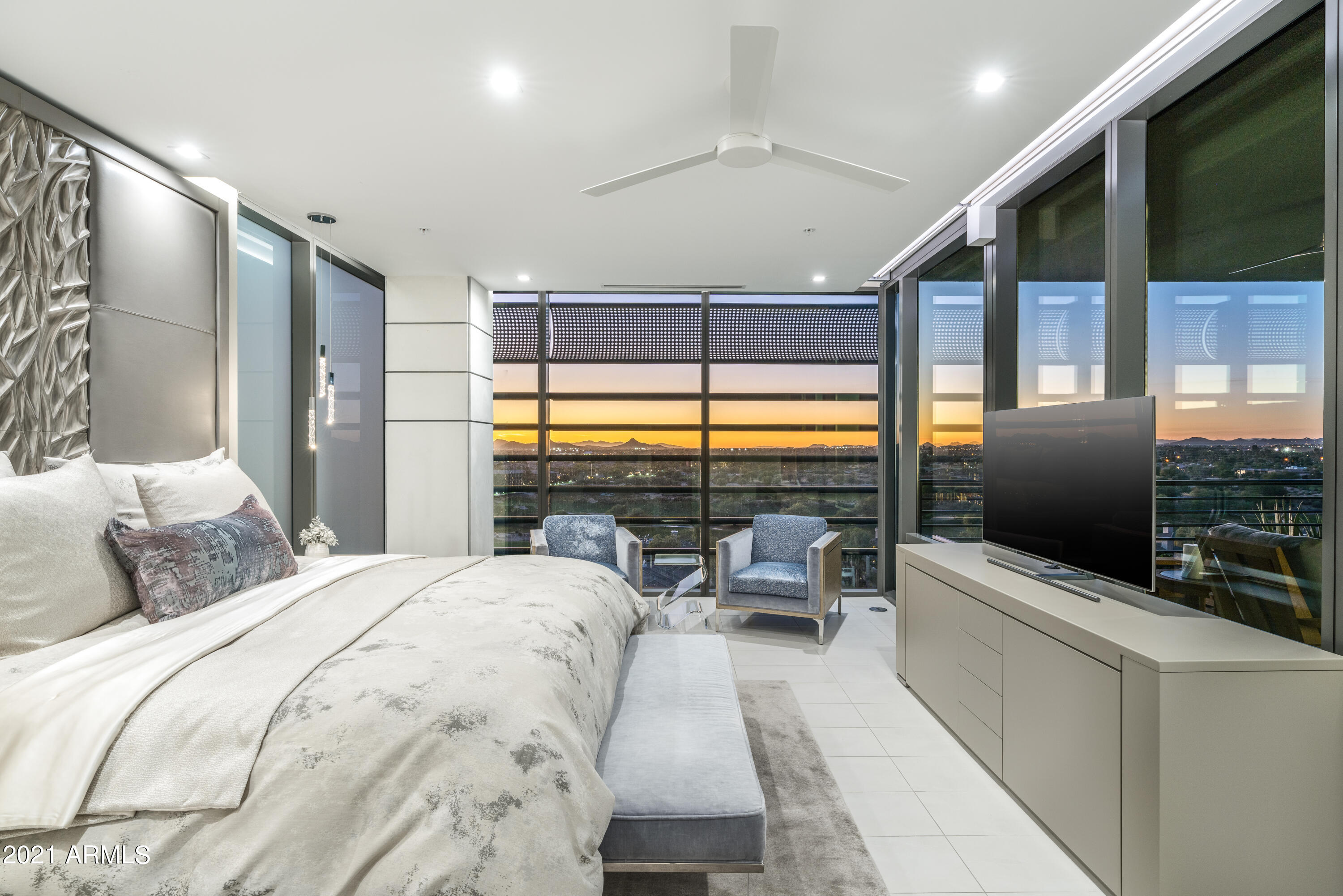 OPTIMA KIERLAND CENTER 7120 CONDOMINIUM 2ND AMD - Residential