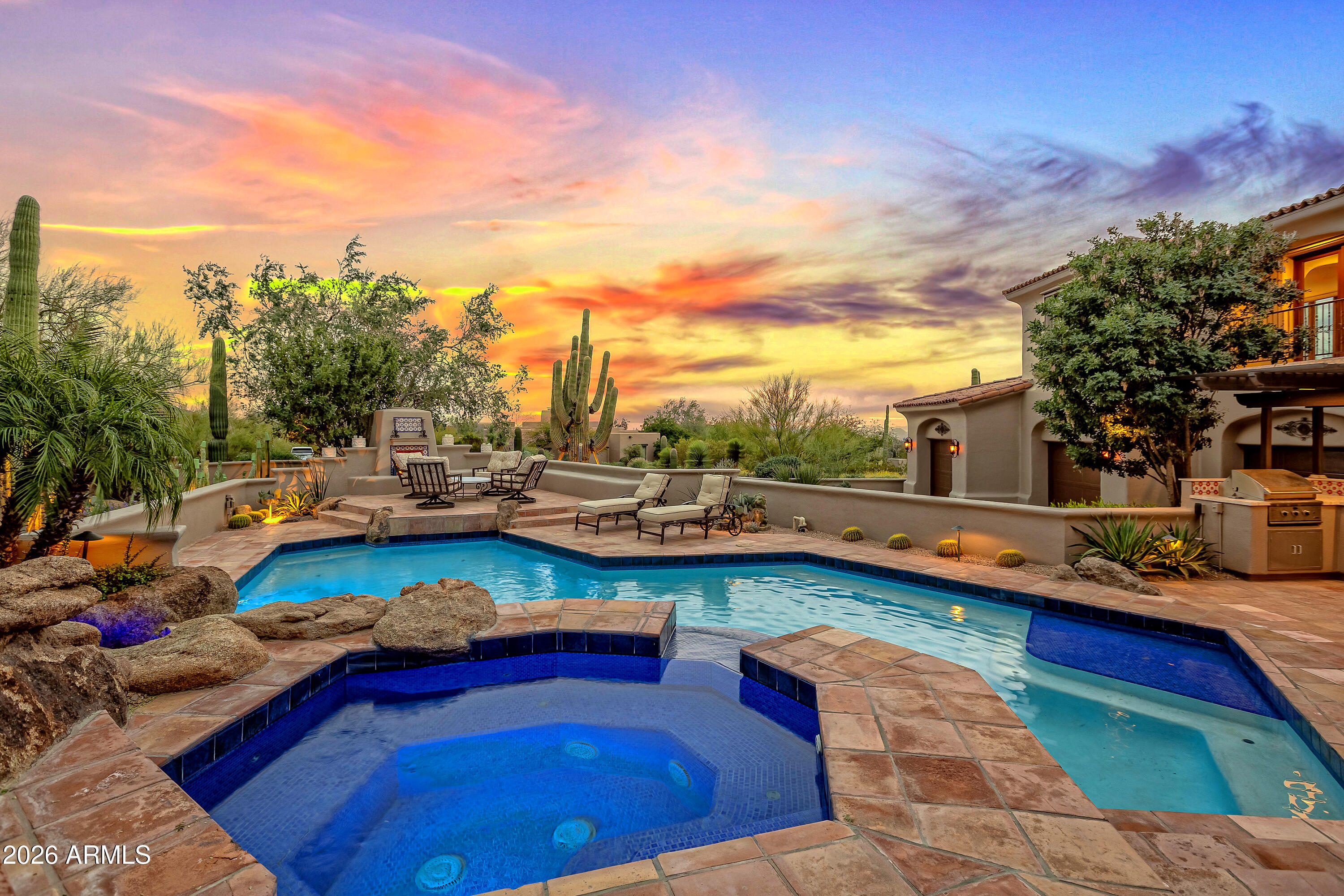 DESERT HIGHLANDS - Residential