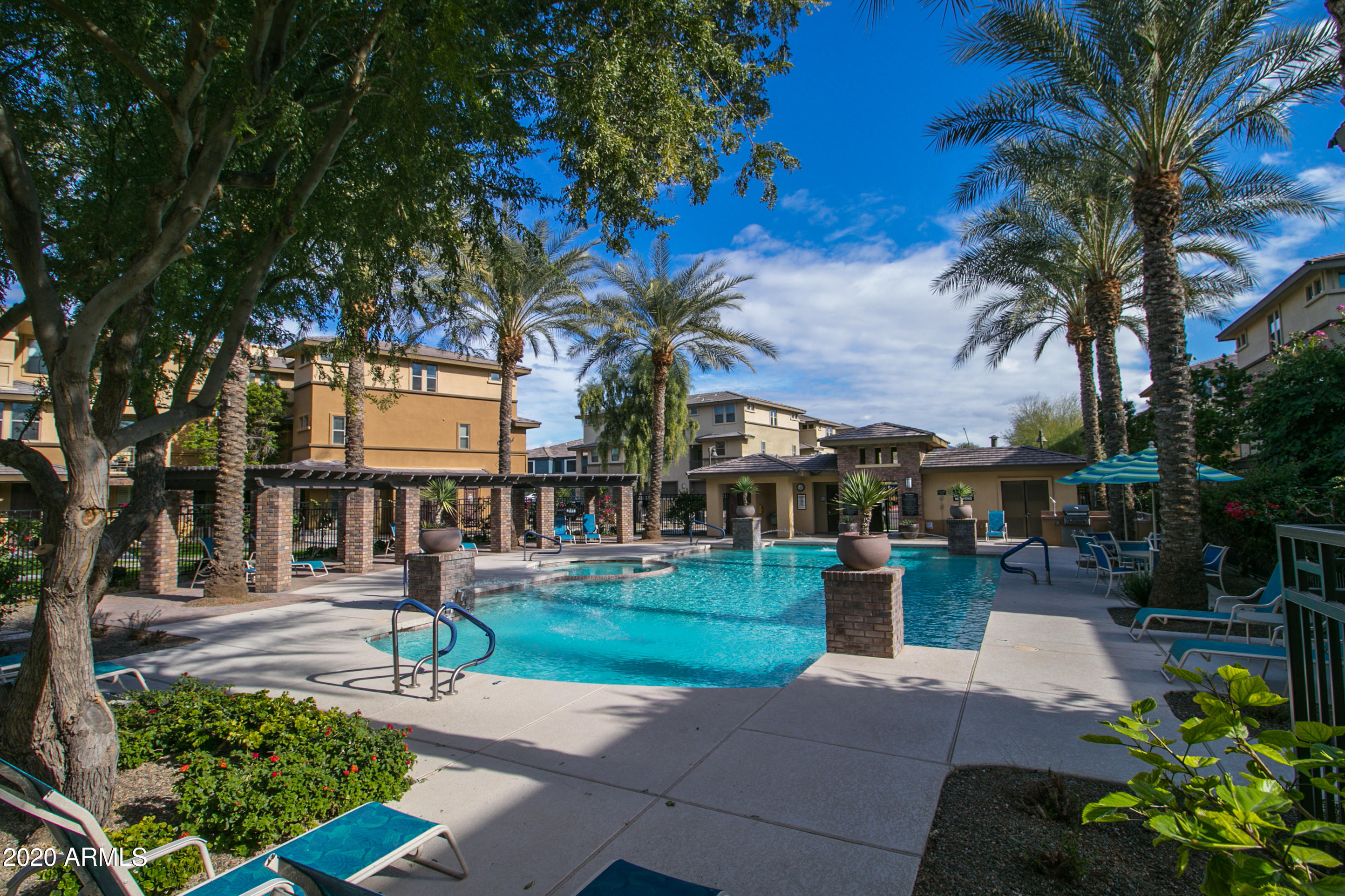 MONTEREY RIDGE CONDOMINIUM AMD - Residential