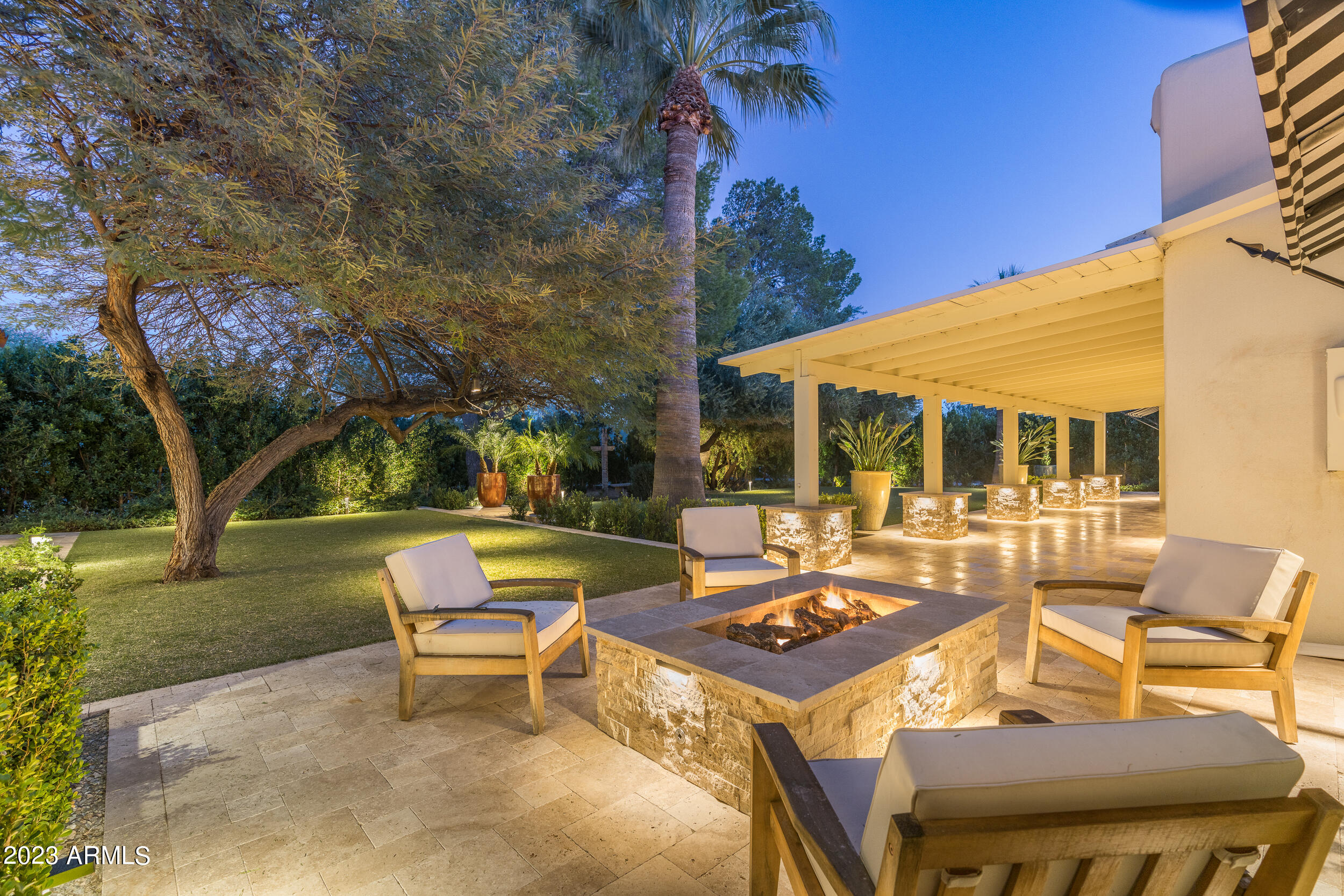 STONEVIEW - Residential