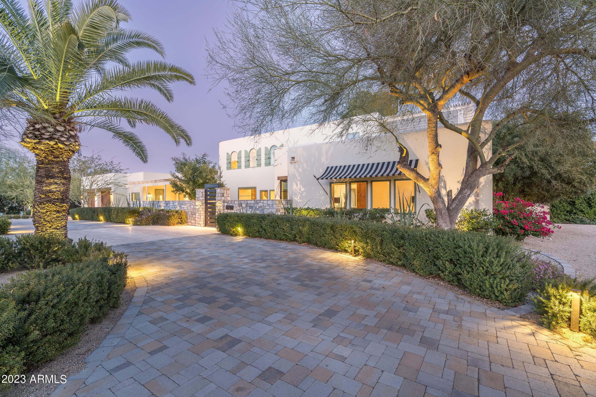 STONEVIEW - Residential