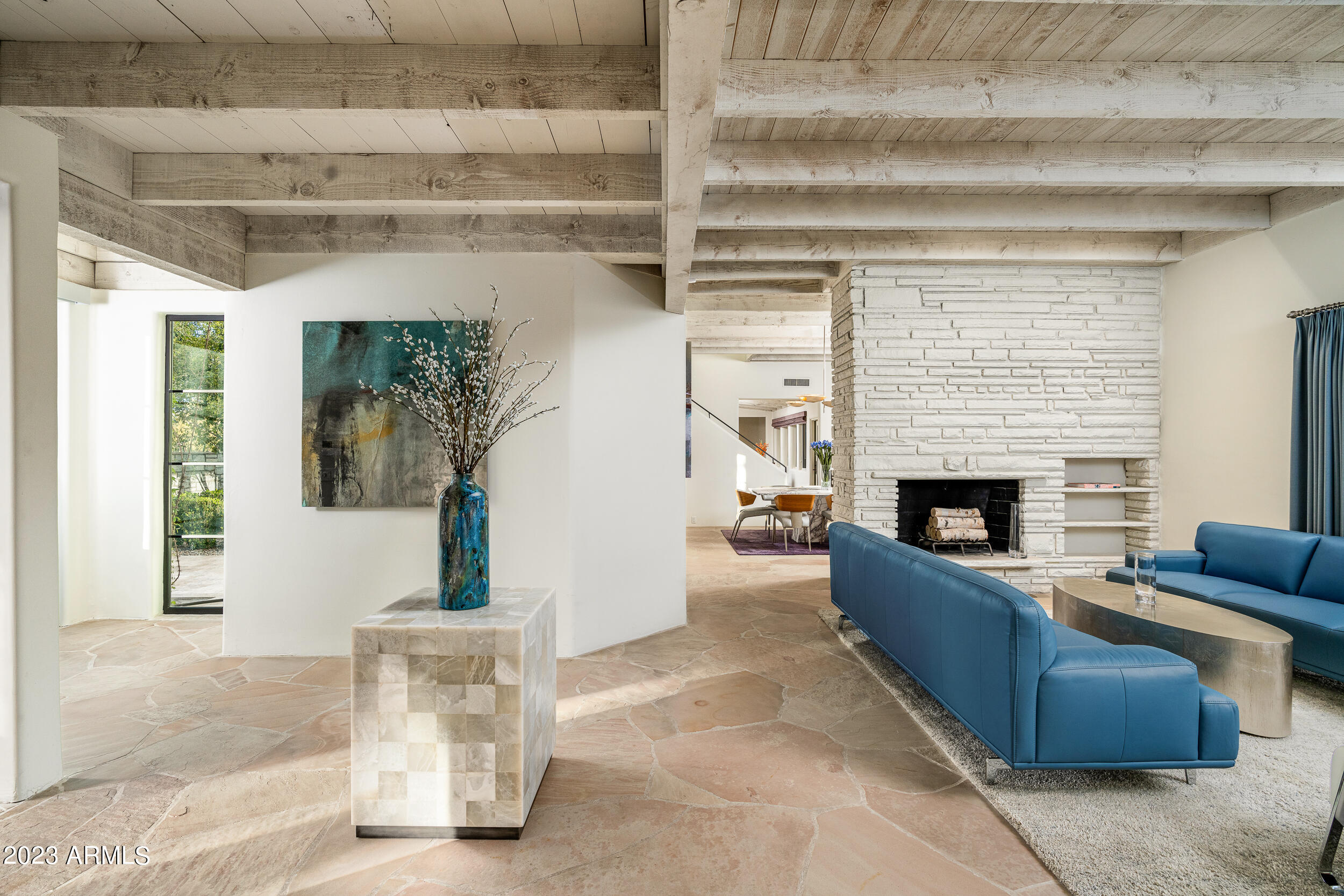 STONEVIEW - Residential