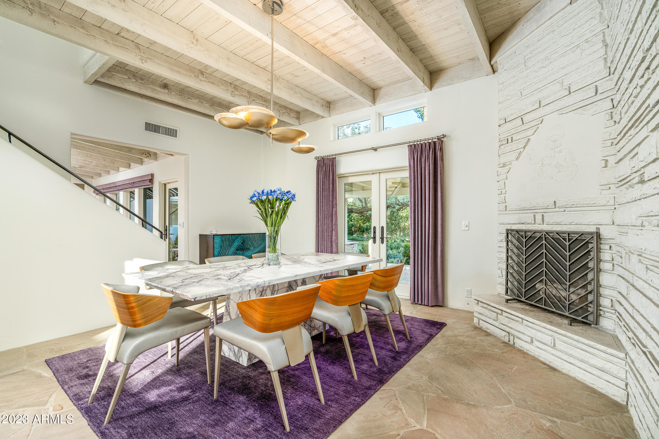 STONEVIEW - Residential