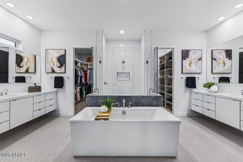 BRIDLE RANCH - Residential