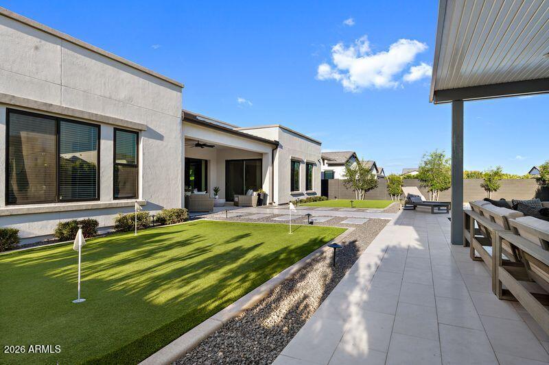 BRIDLE RANCH - Residential