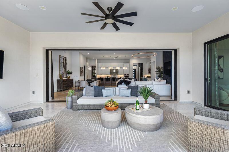 BRIDLE RANCH - Residential