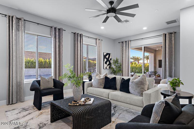 BRIDLE RANCH - Residential