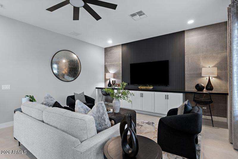BRIDLE RANCH - Residential
