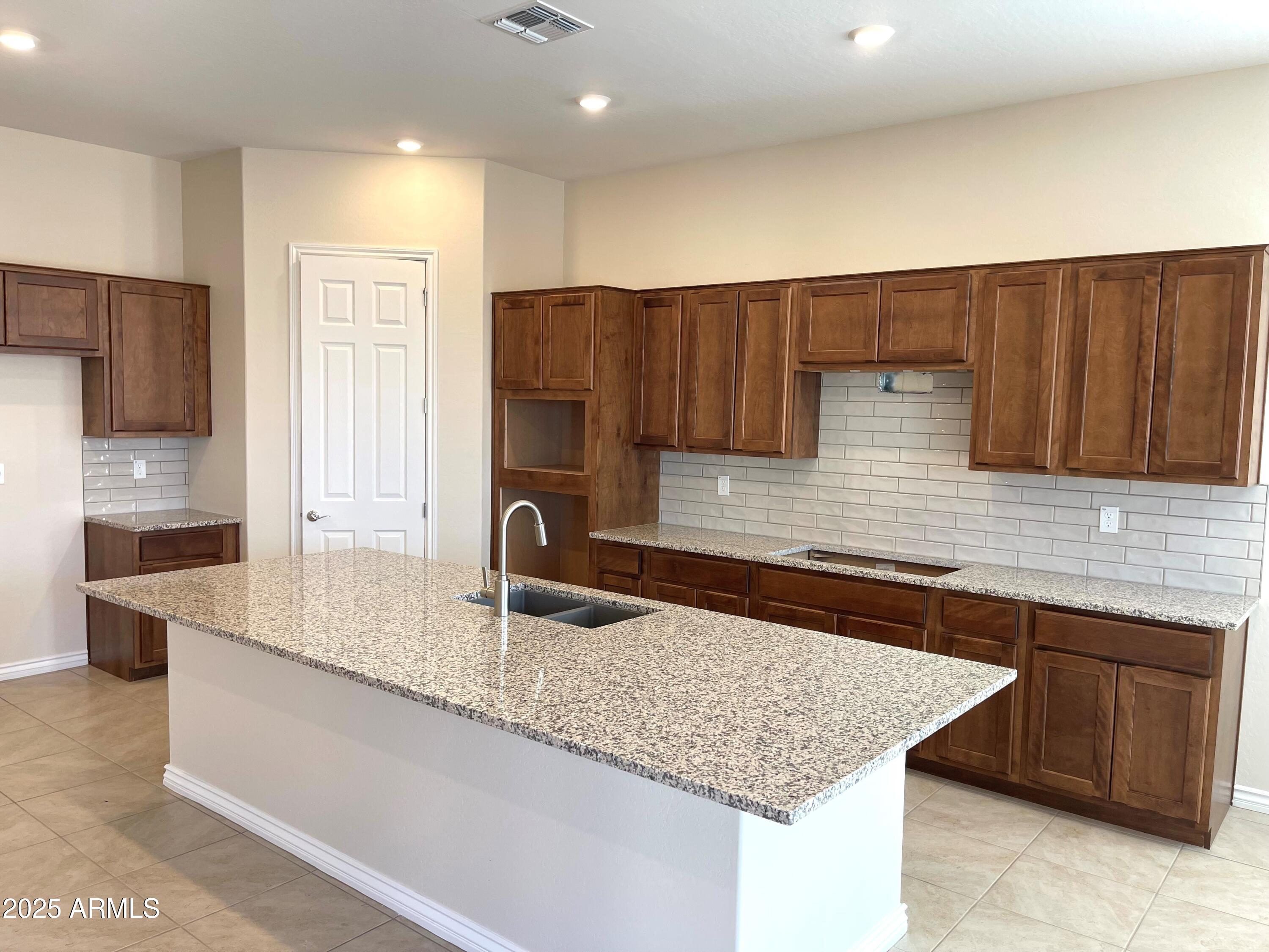FULTON HOMES ACCLAIM - Residential