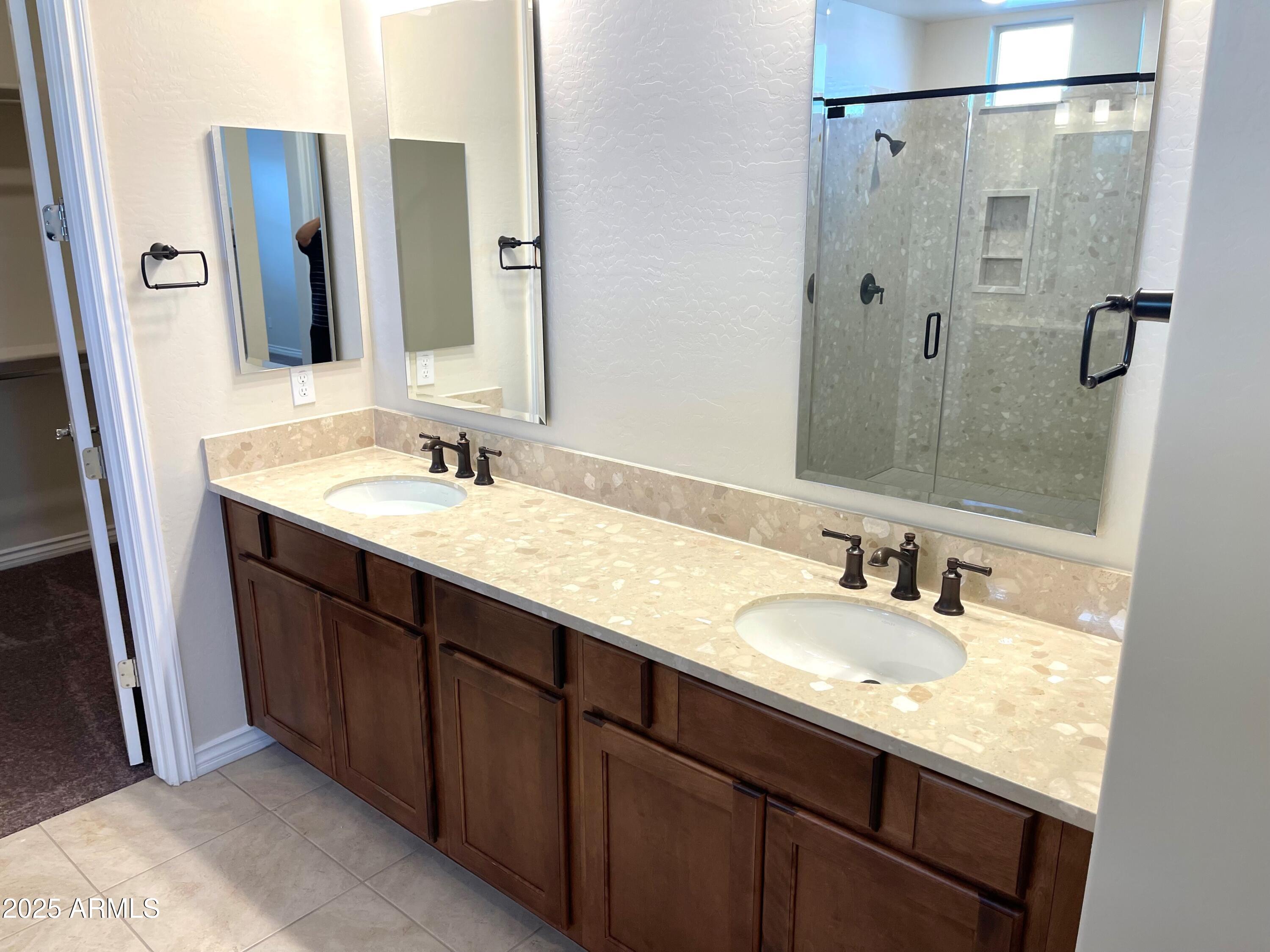 FULTON HOMES ACCLAIM - Residential