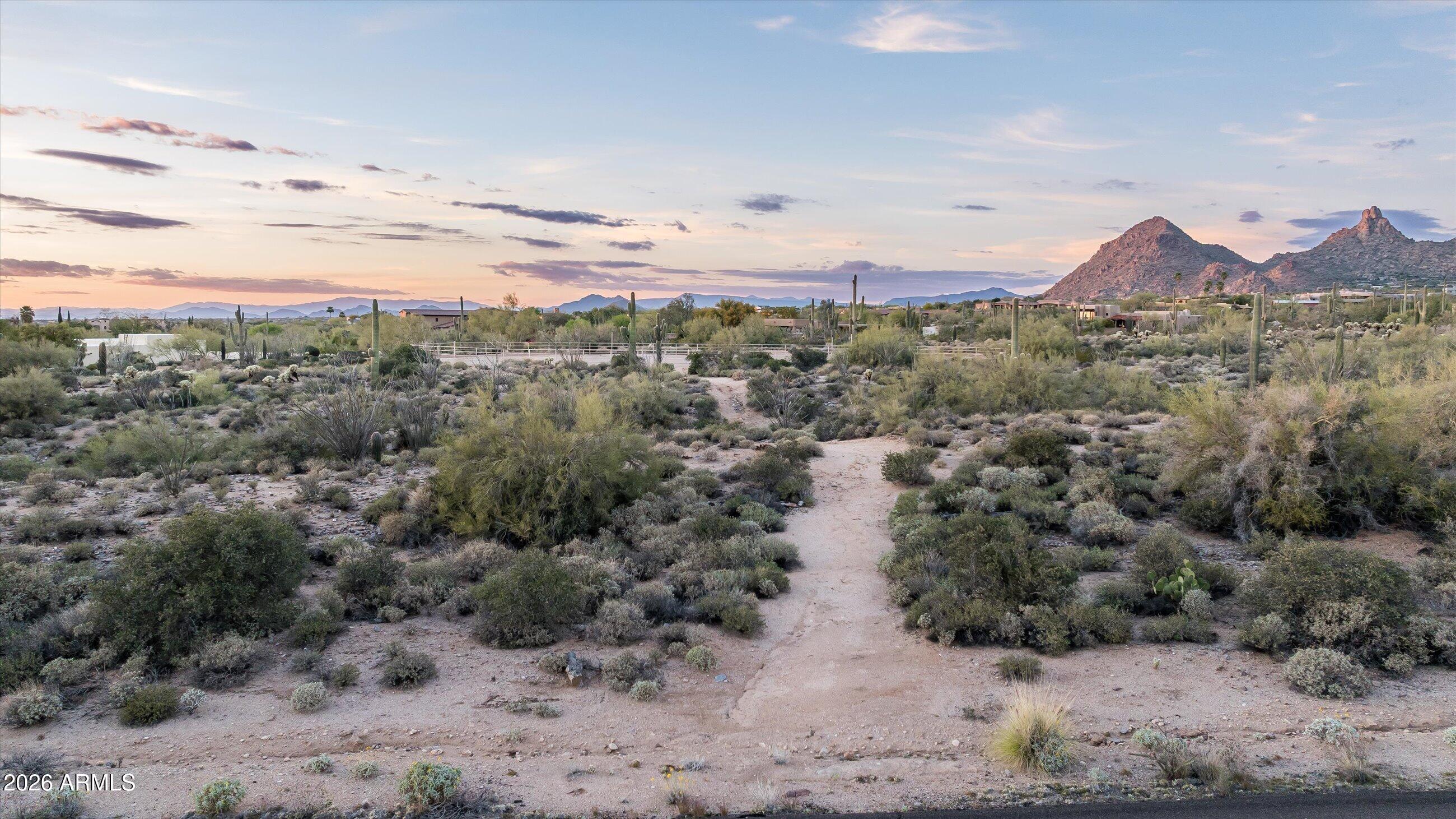PINNACLE PEAK HEIGHTS - Residential
