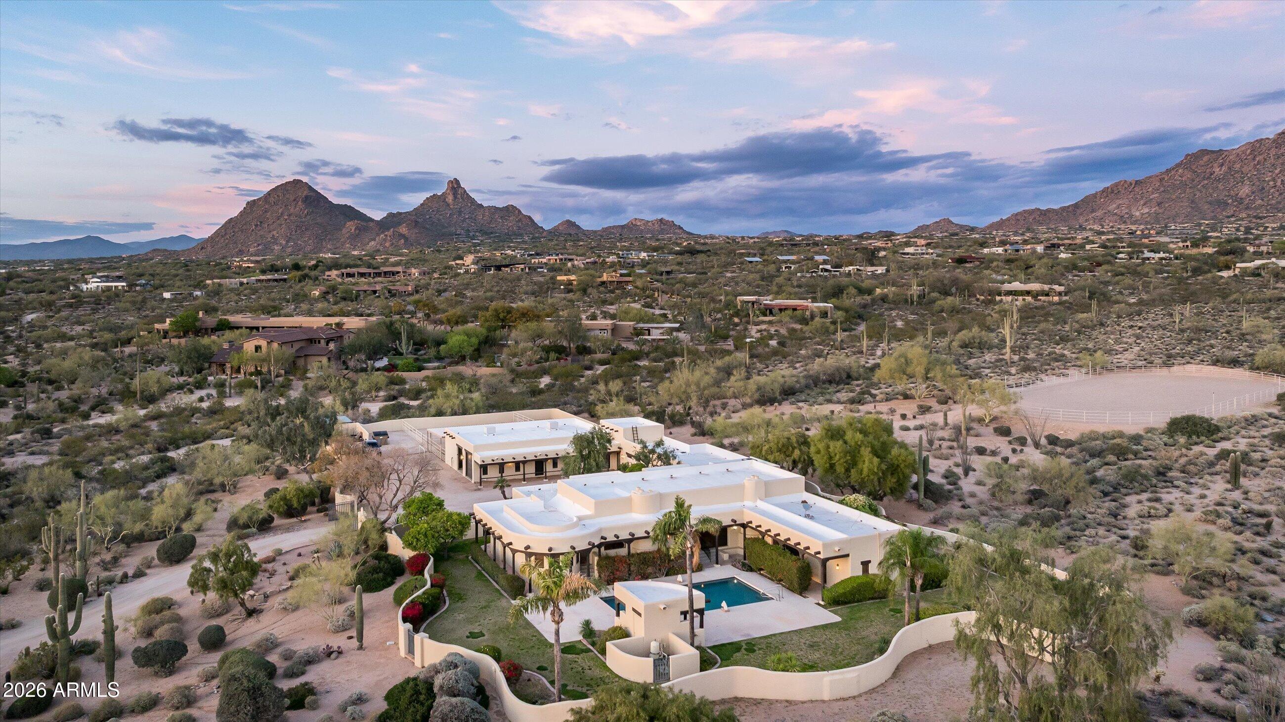 PINNACLE PEAK HEIGHTS - Residential