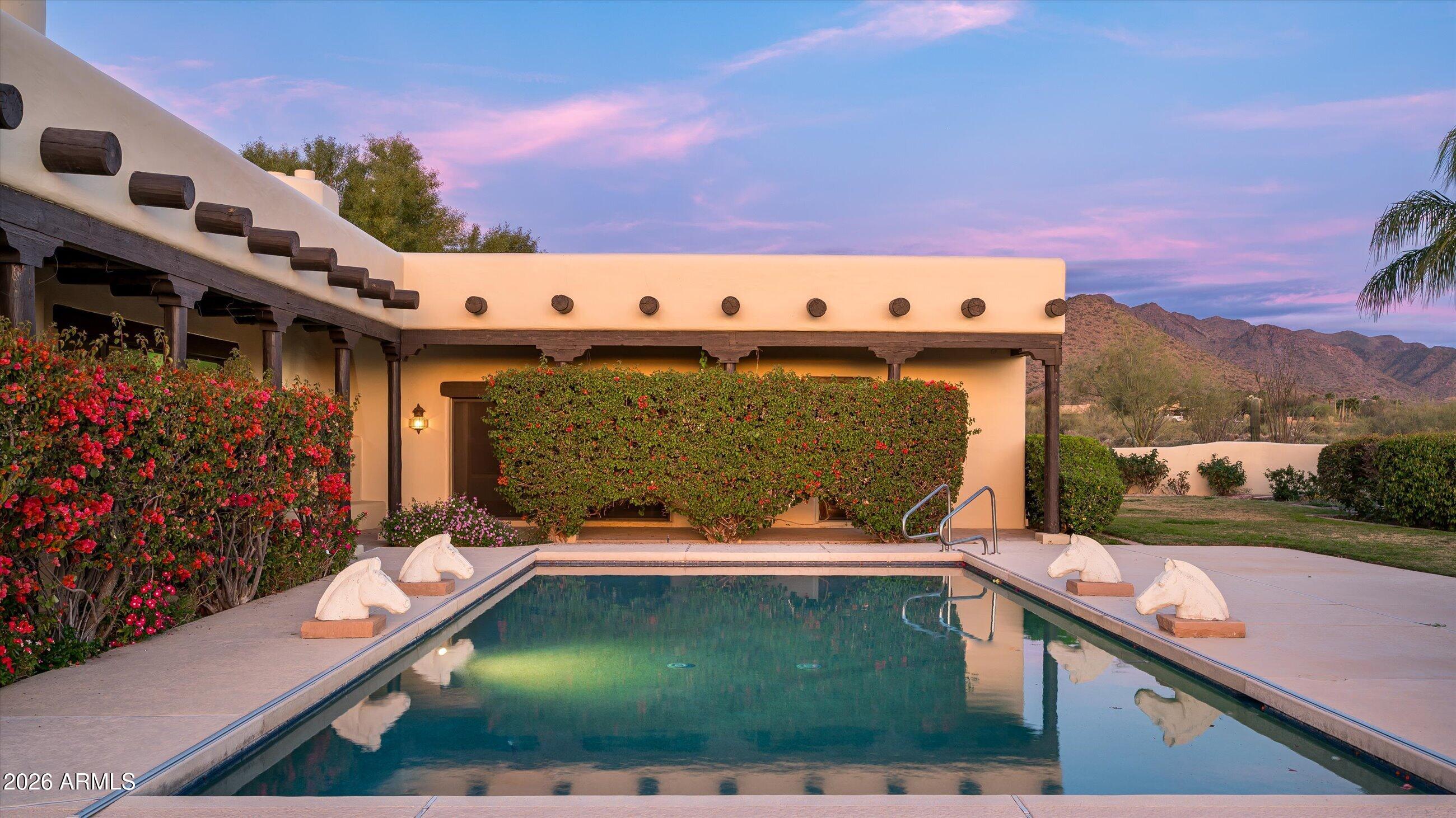 PINNACLE PEAK HEIGHTS - Residential