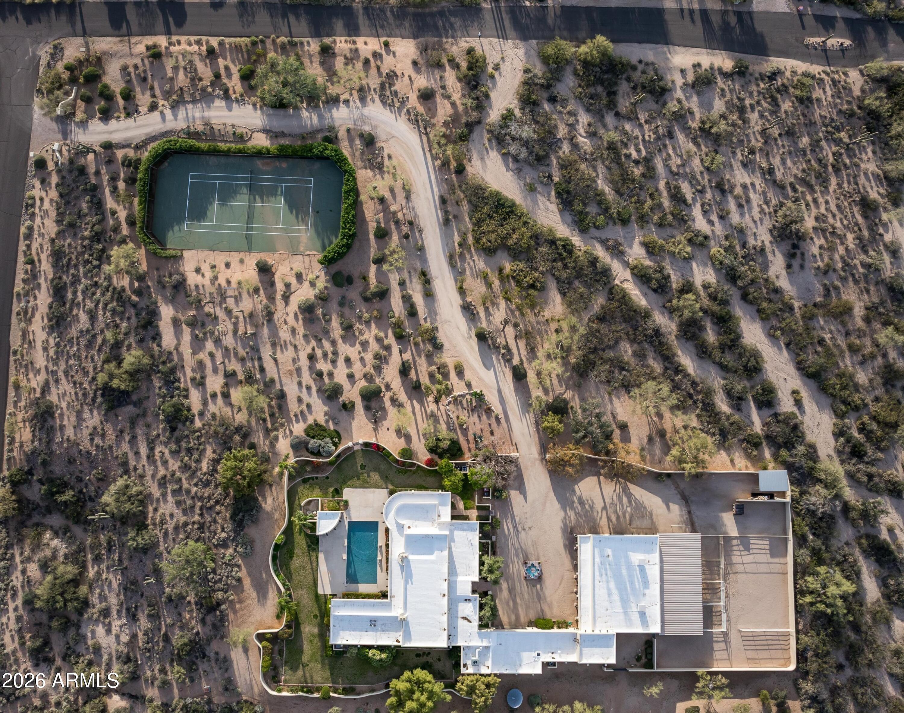 PINNACLE PEAK HEIGHTS - Residential