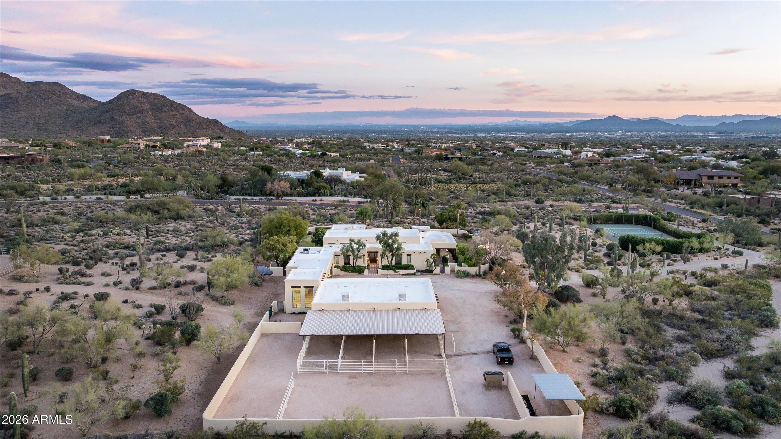 PINNACLE PEAK HEIGHTS - Residential