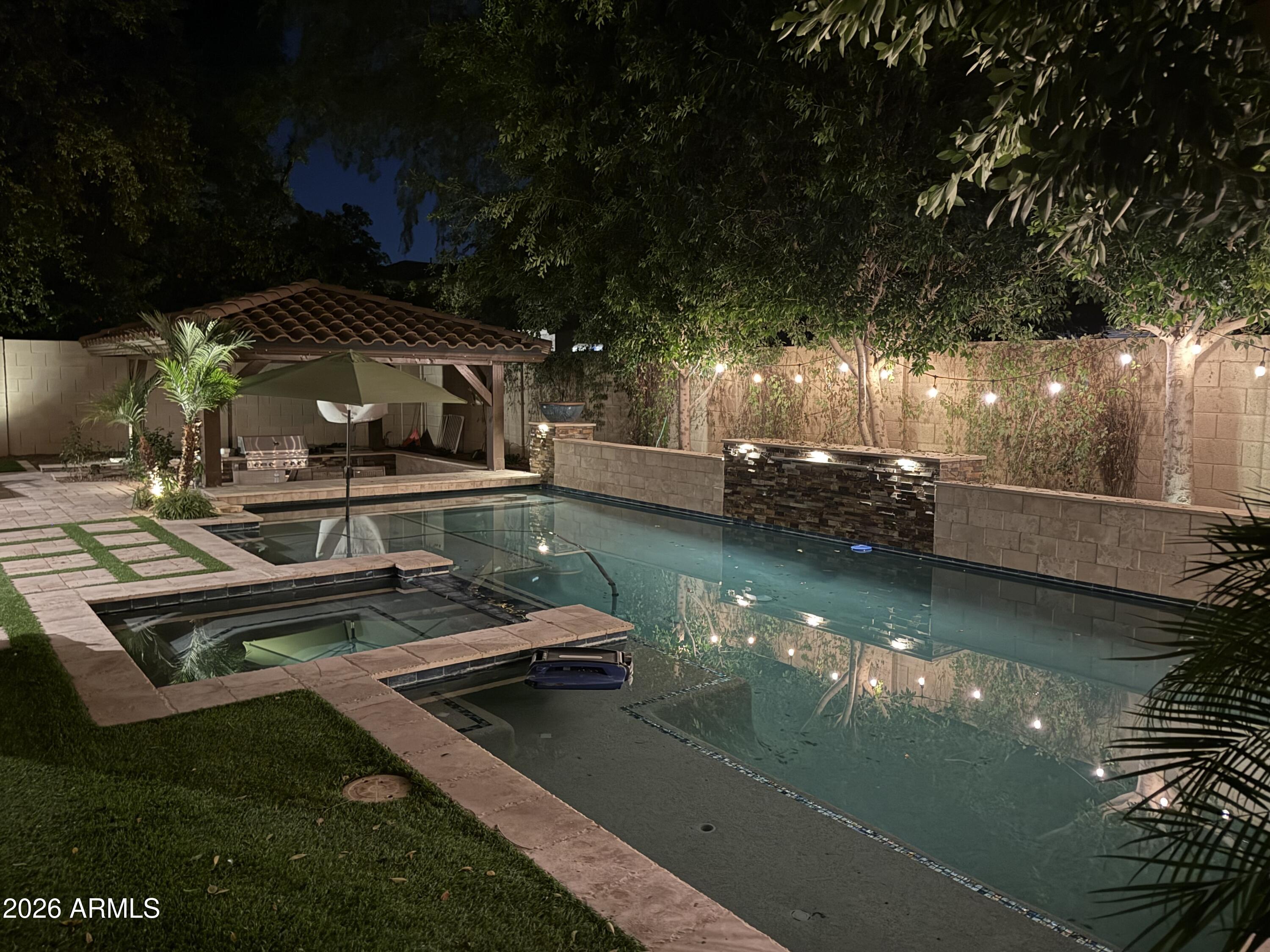 THE ISLANDS-ARTEMINA - Residential