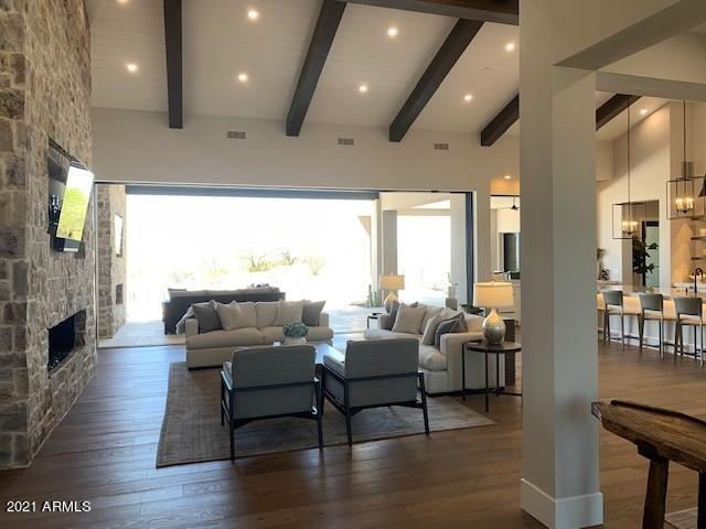 Mirabel Club - Residential