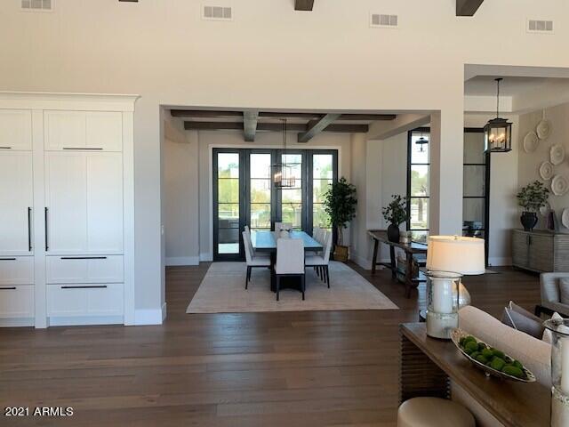 Mirabel Club - Residential