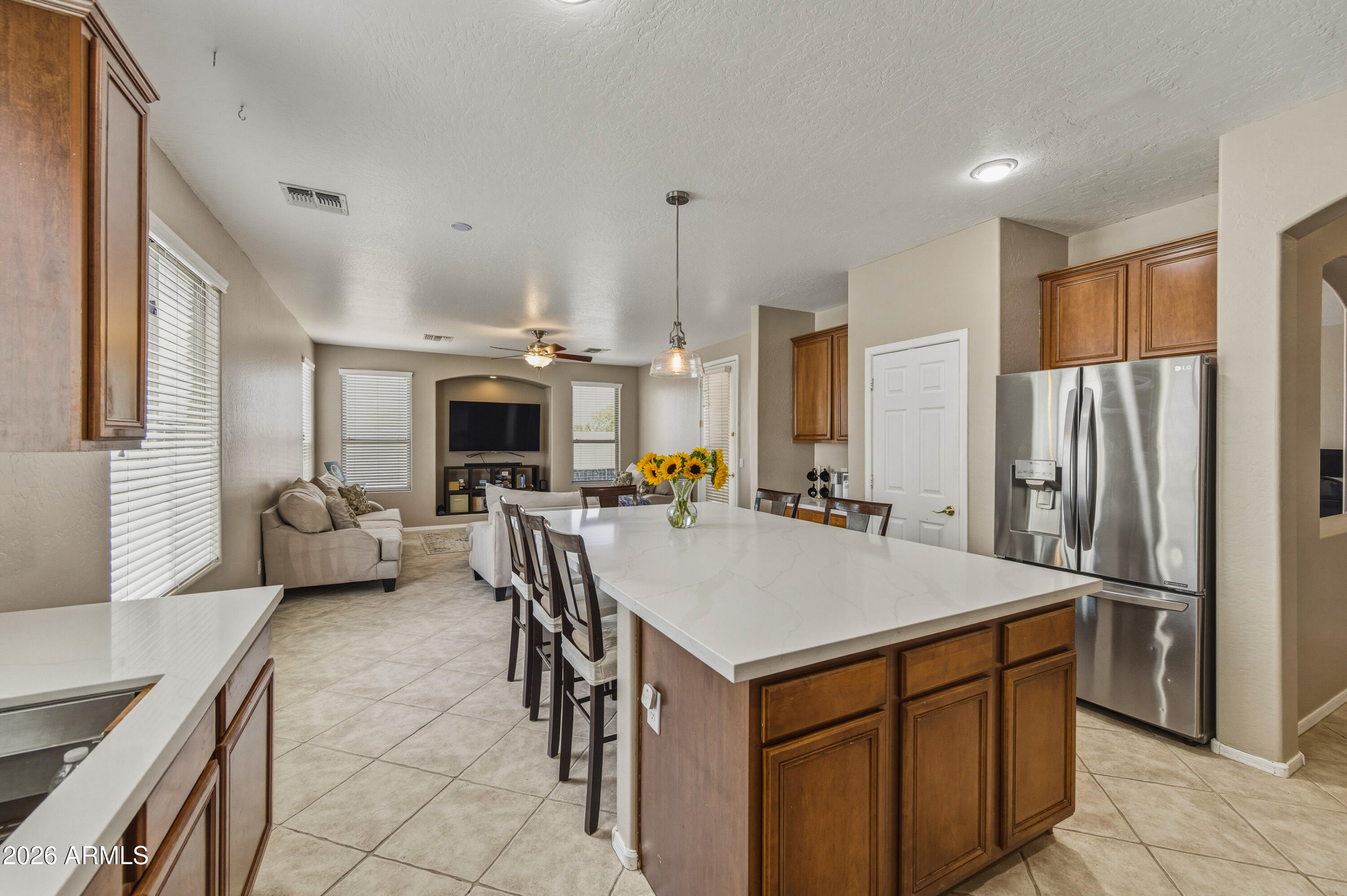 LAS COLINAS - Residential