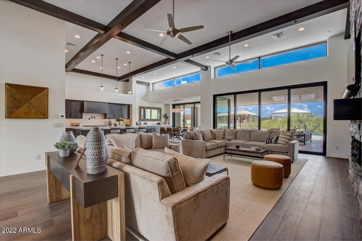 DESERT MOUNTAIN - Residential