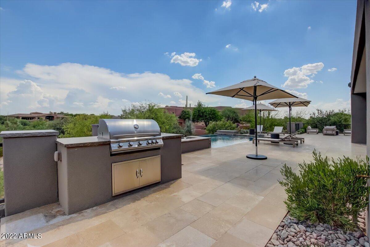DESERT MOUNTAIN - Residential
