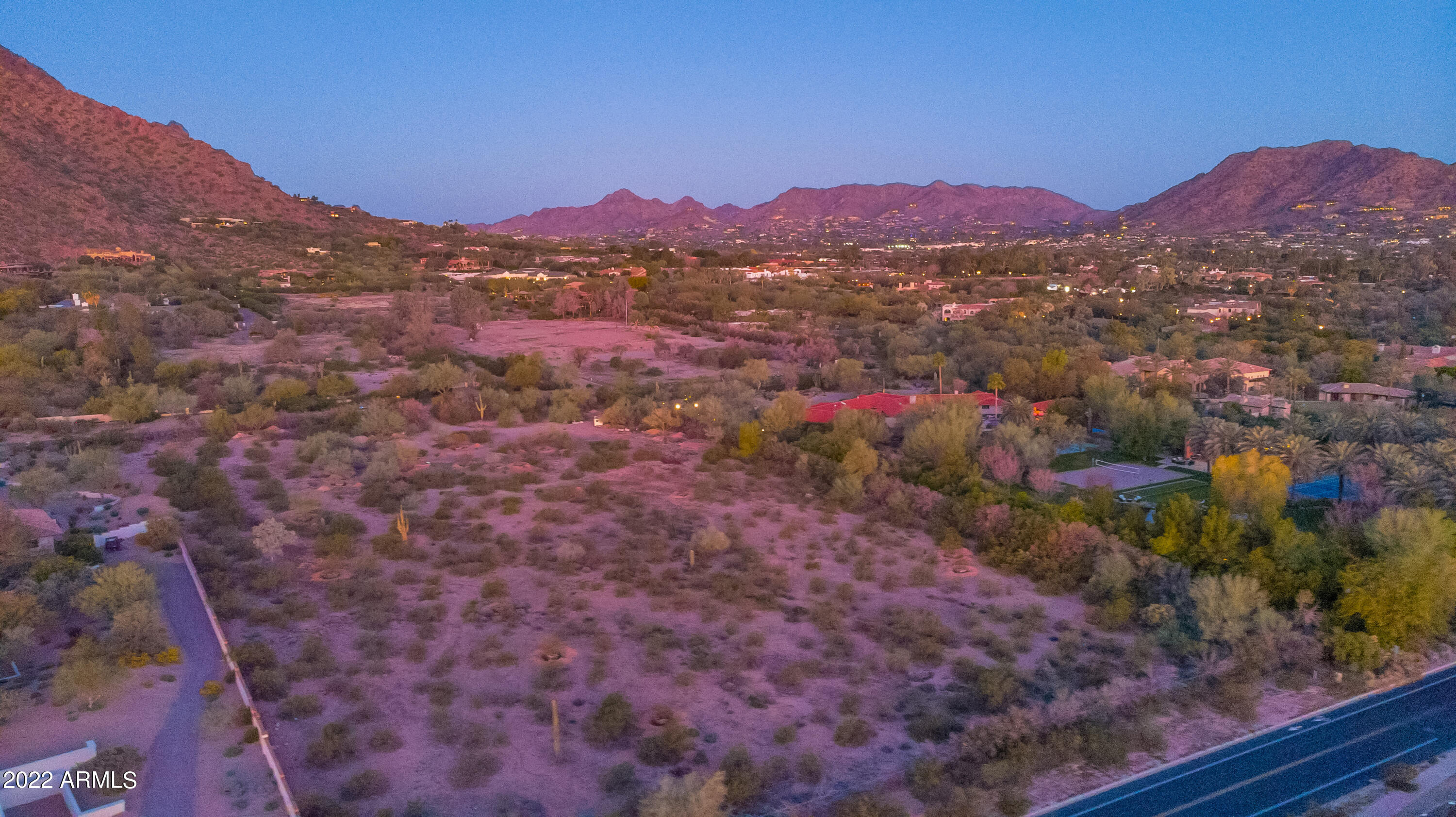 JOKAKE CAMELBACK PROPERTIES TRACT A - Land